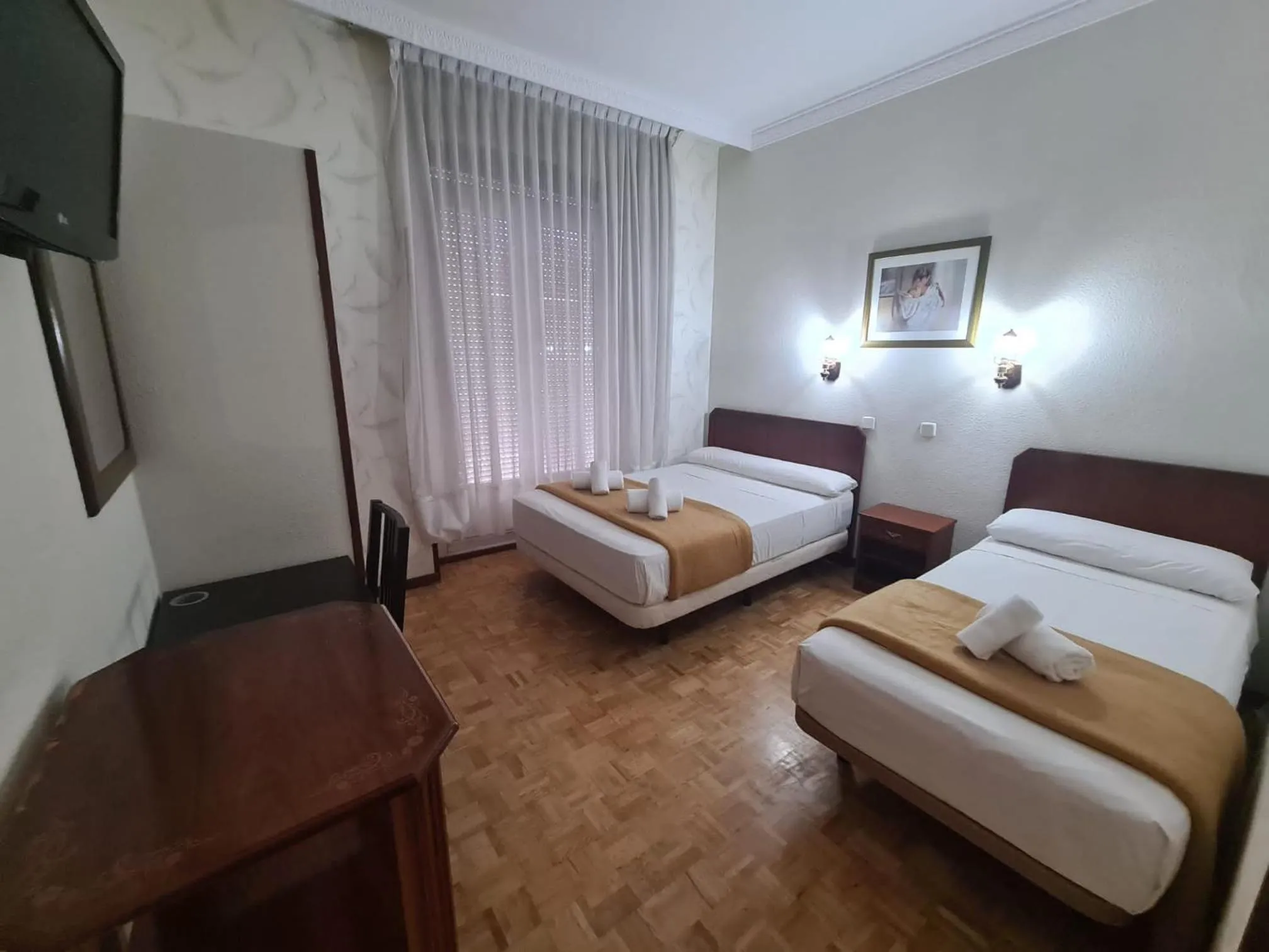 Photo of the whole room, Bed in Hostal Sardinero