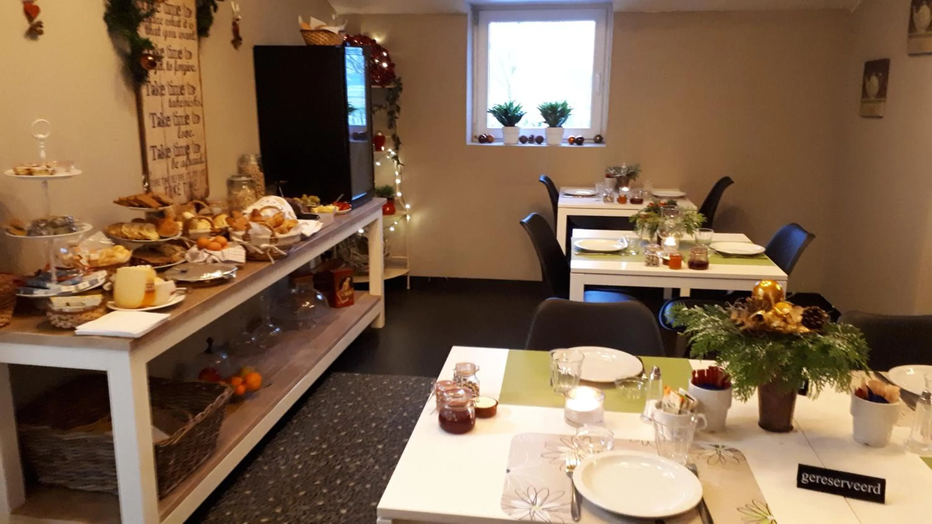 Dining area in Bed & Breakfast El Manso