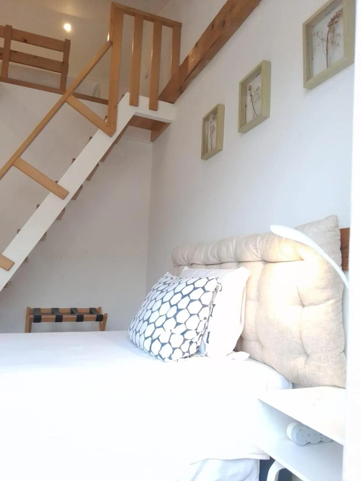 Bed in Porto Pim Guest House