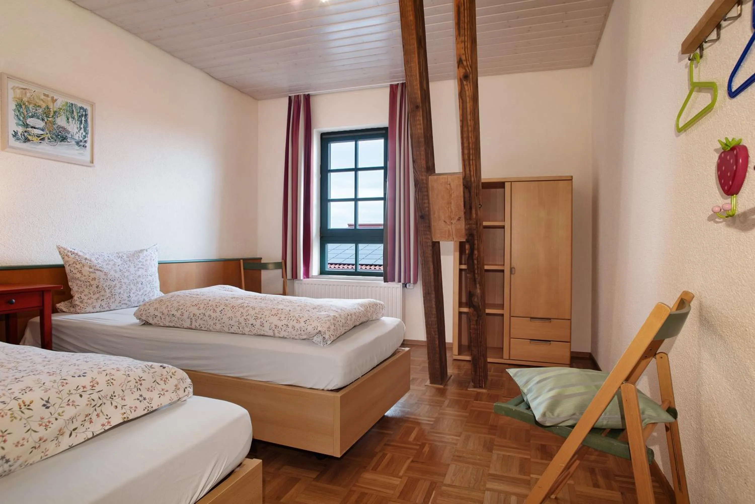 Property building, Bed in Obst- Ferienhof Ragg