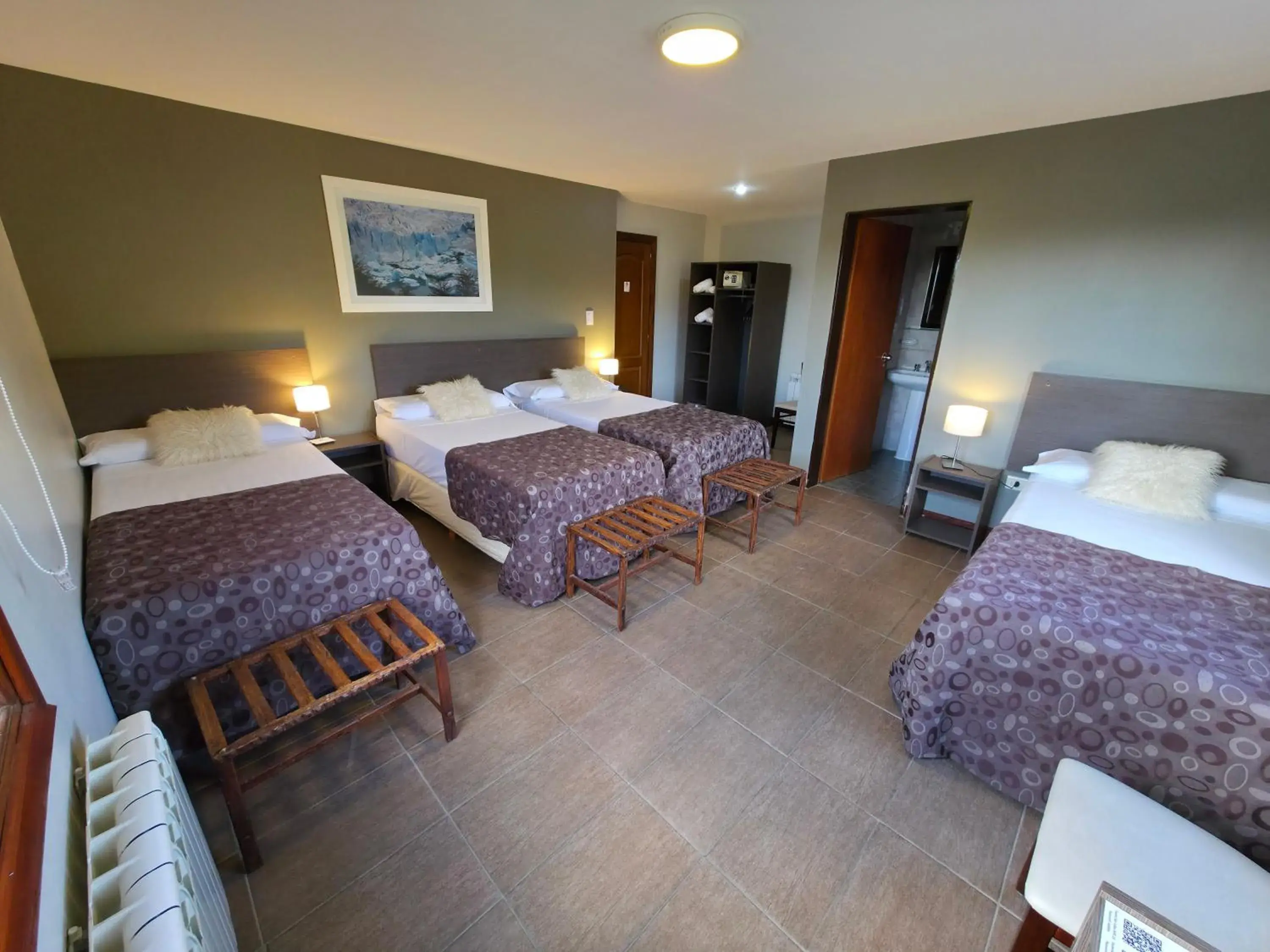 Standard Quadruple Room in Hosteria Puerto San Julian Standard Quadruple Room in Hosteria Puerto San Julian