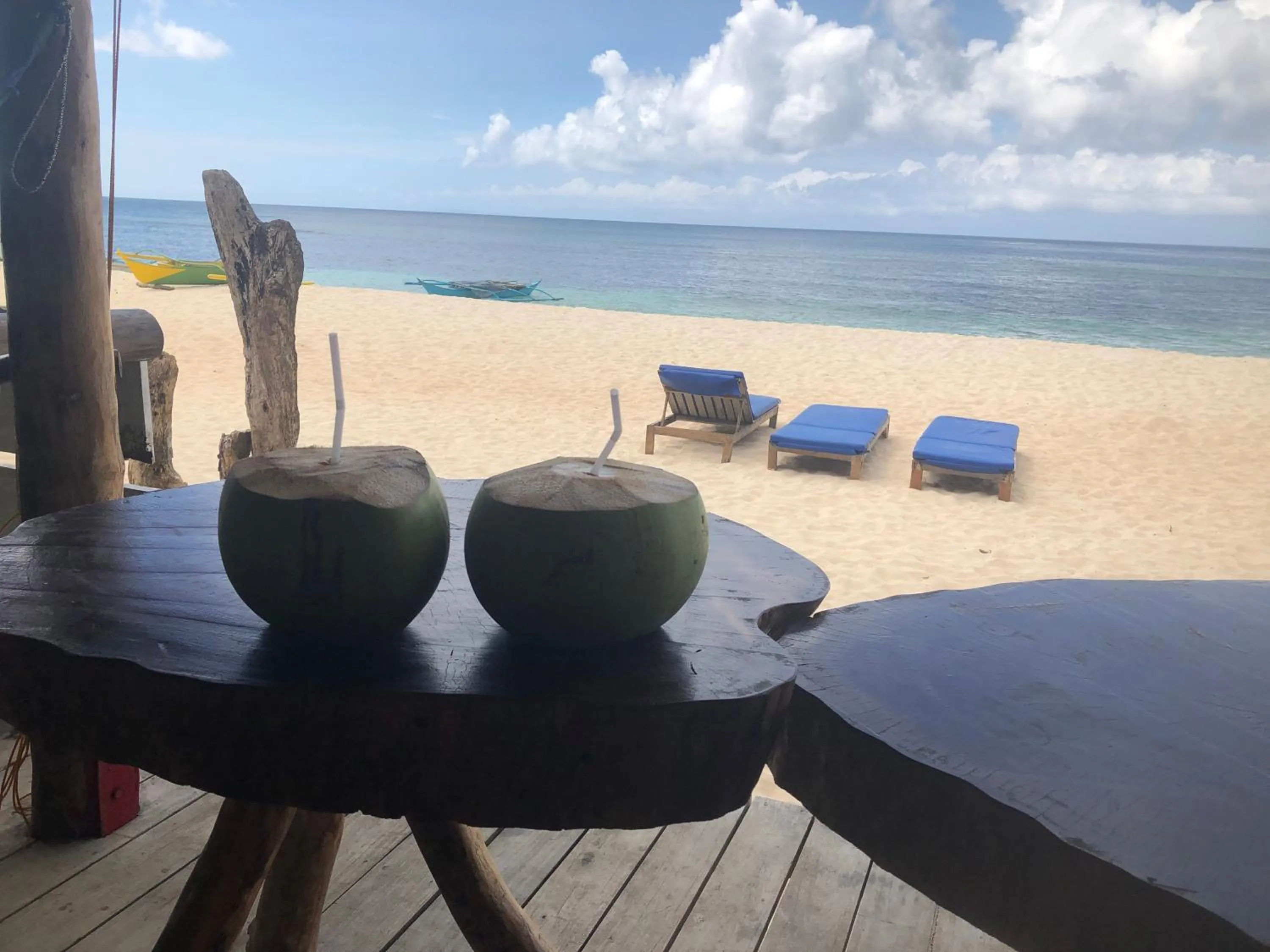 Day in White Beach Front and Cottages