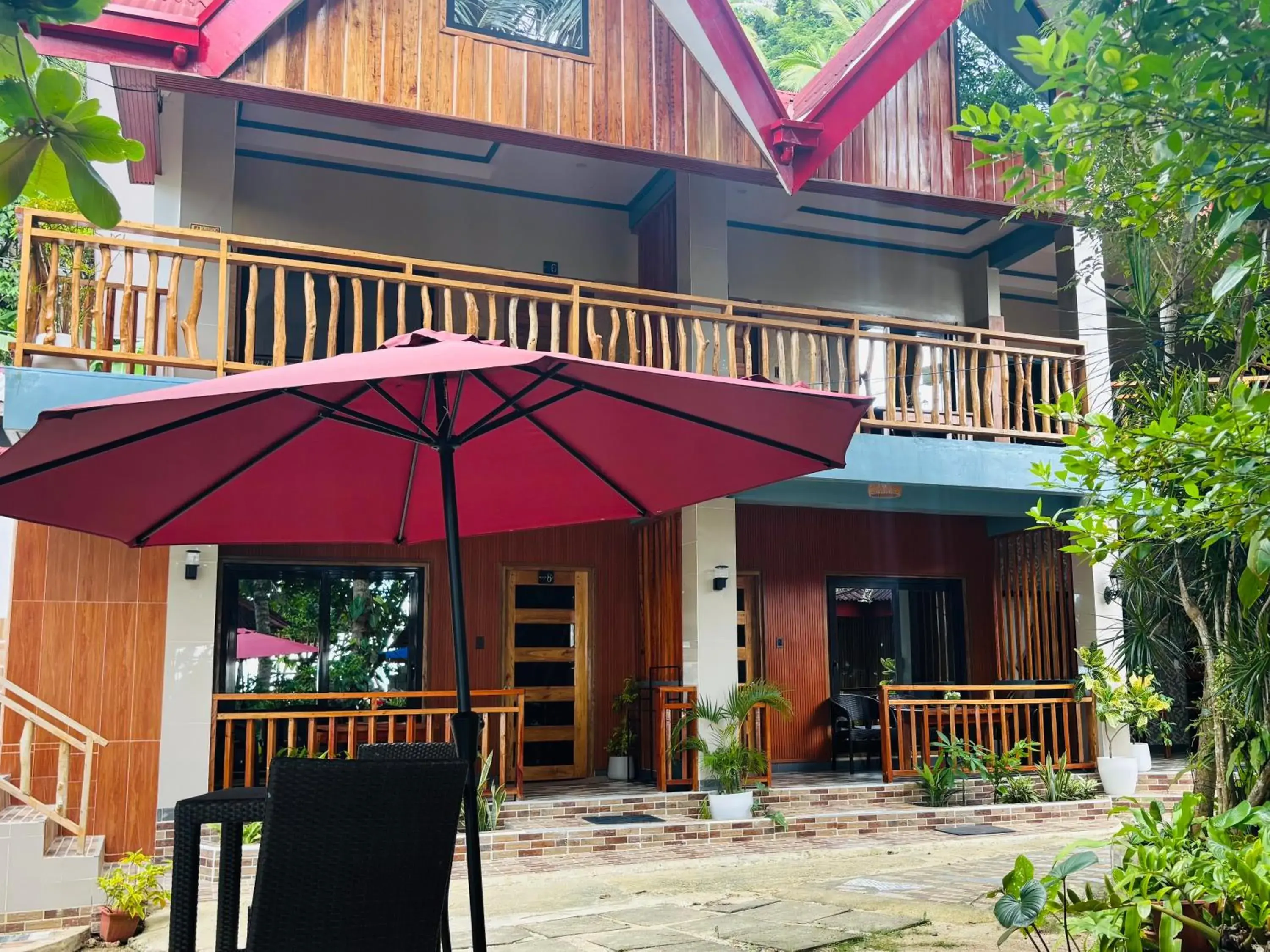 Property building in White Beach Front and Cottages Property building in White Beach Front and Cottages