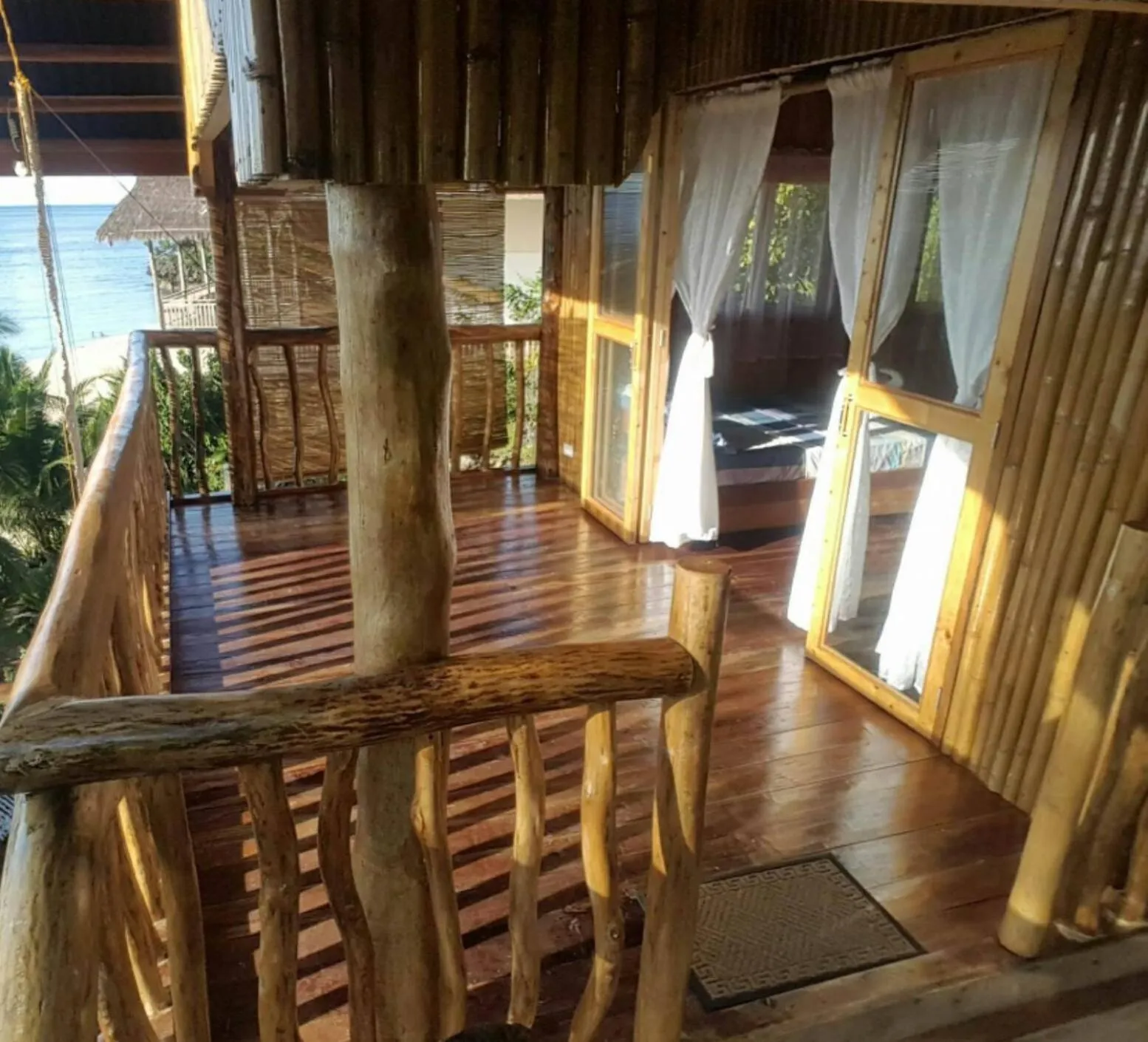 Balcony/Terrace in White Beach Front and Cottages