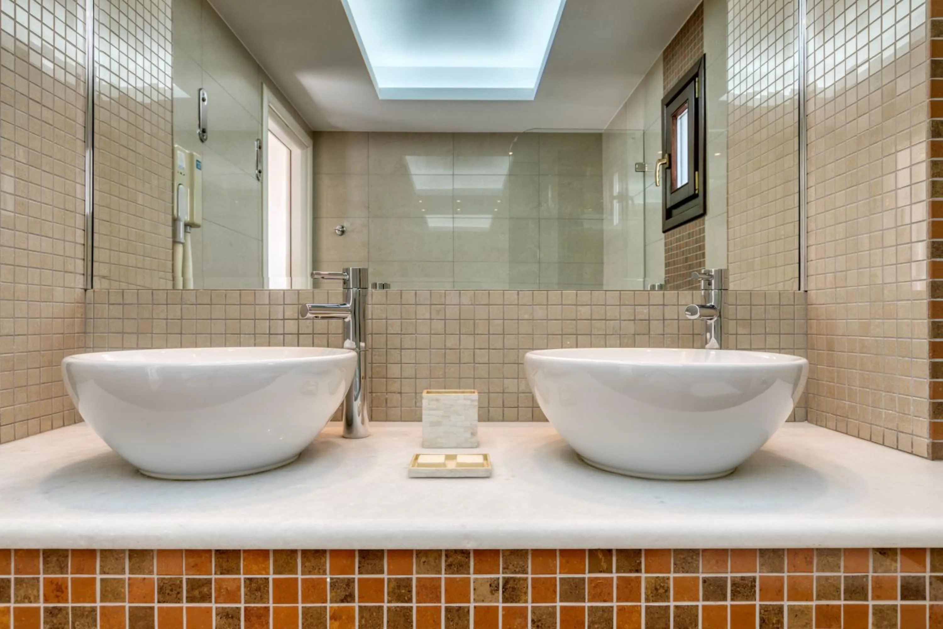 Bathroom in Ostria Inn