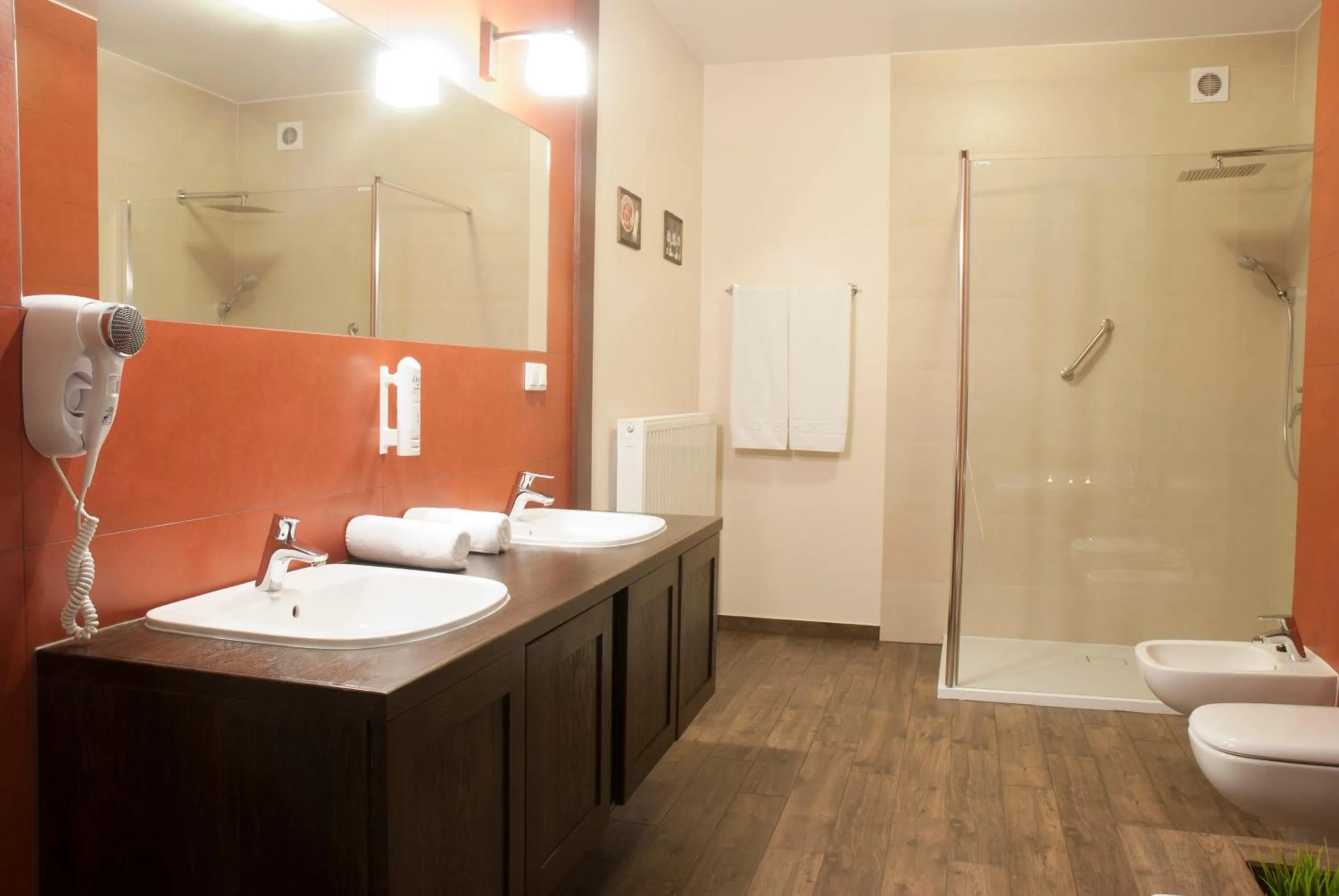 Photo of the whole room in Hotel Dwór Galicja