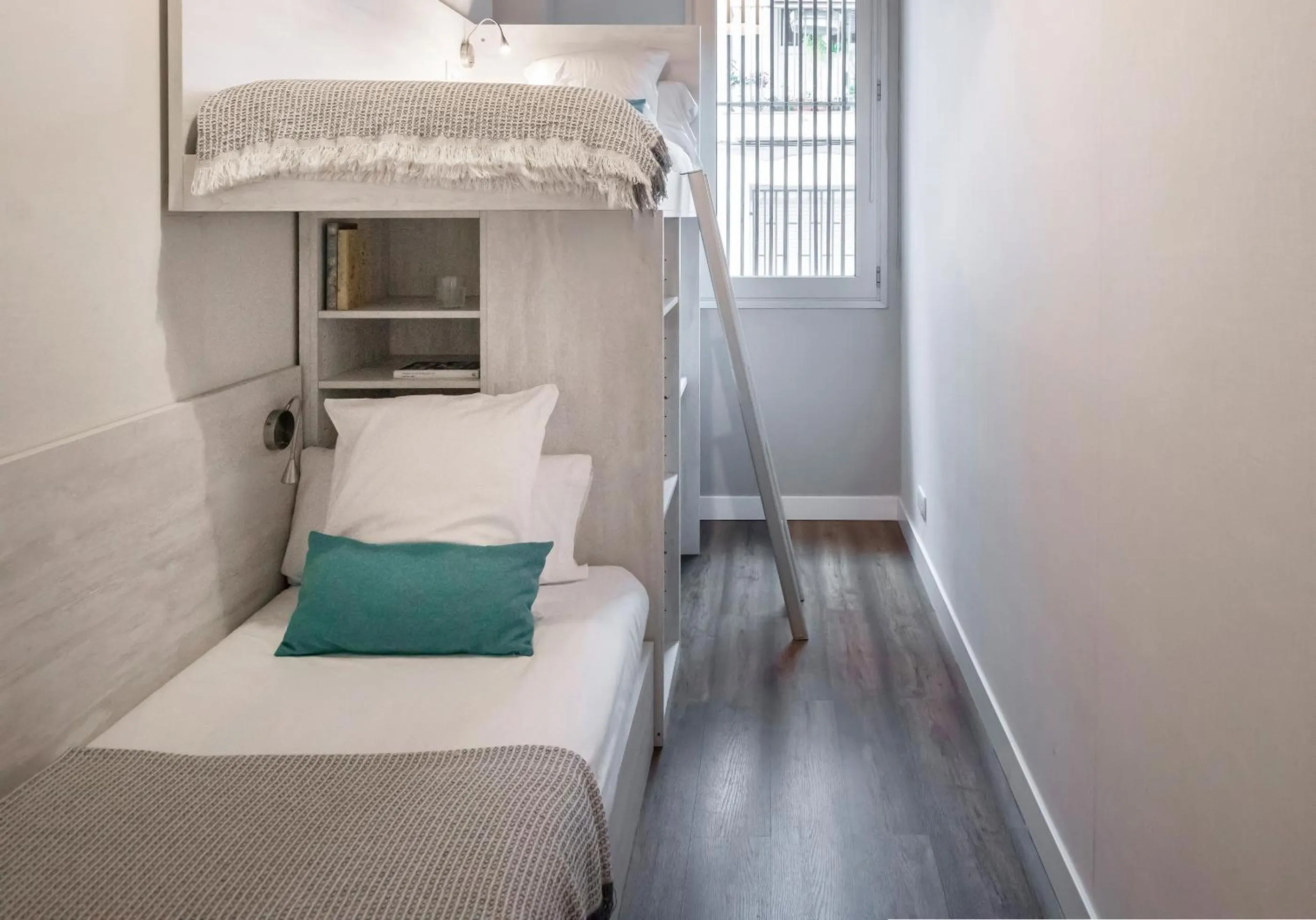 bunk bed, Bed in Feelathome Poblenou Beach Apartments