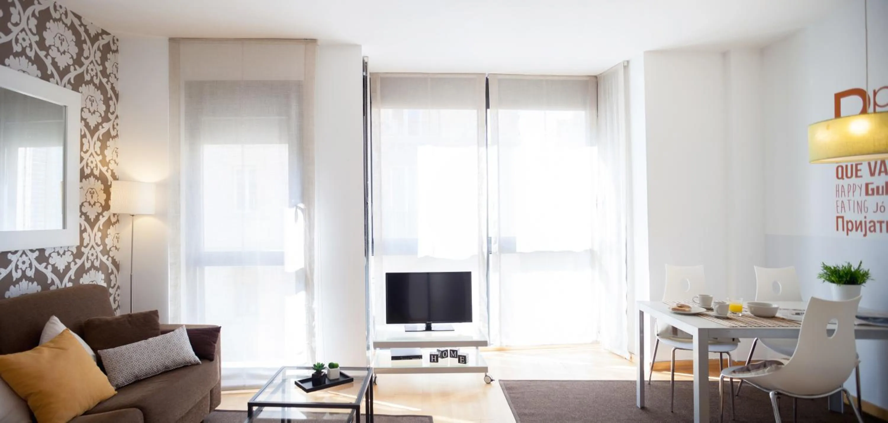 TV and multimedia in Feelathome Poblenou Beach Apartments