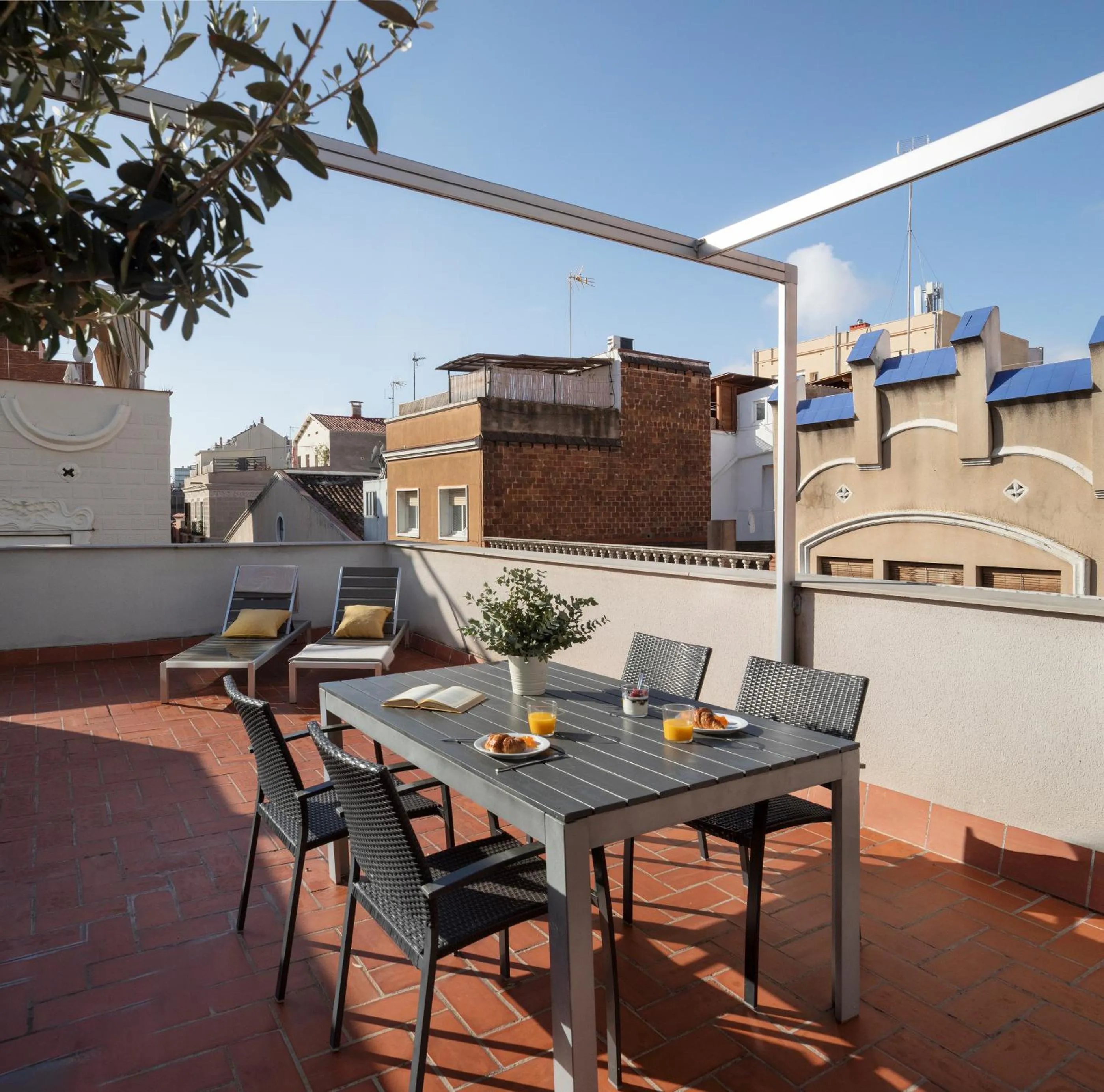 Day in Feelathome Poblenou Beach Apartments