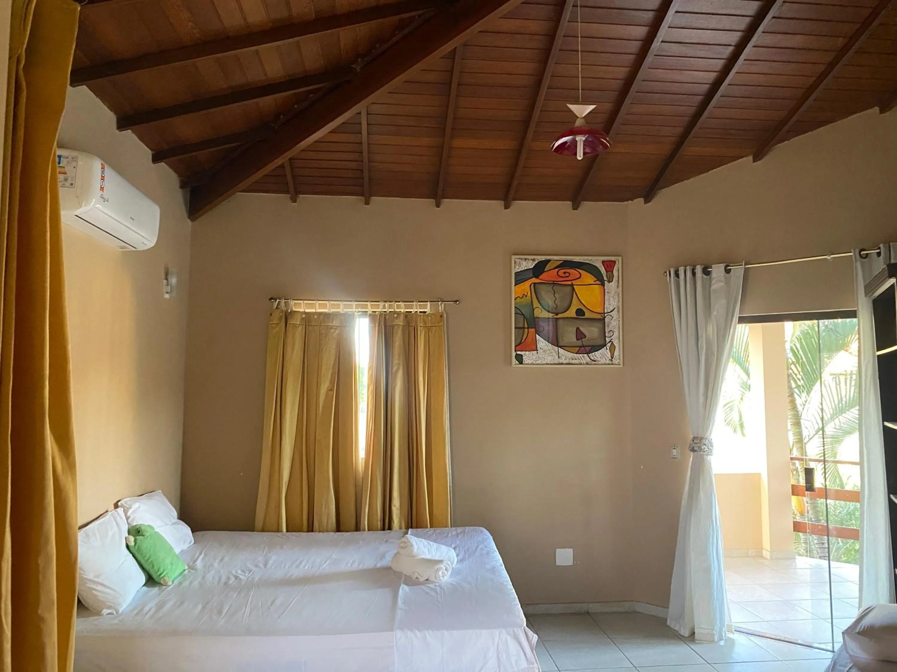 Bed in Praia de Taperapuan 7 quartos