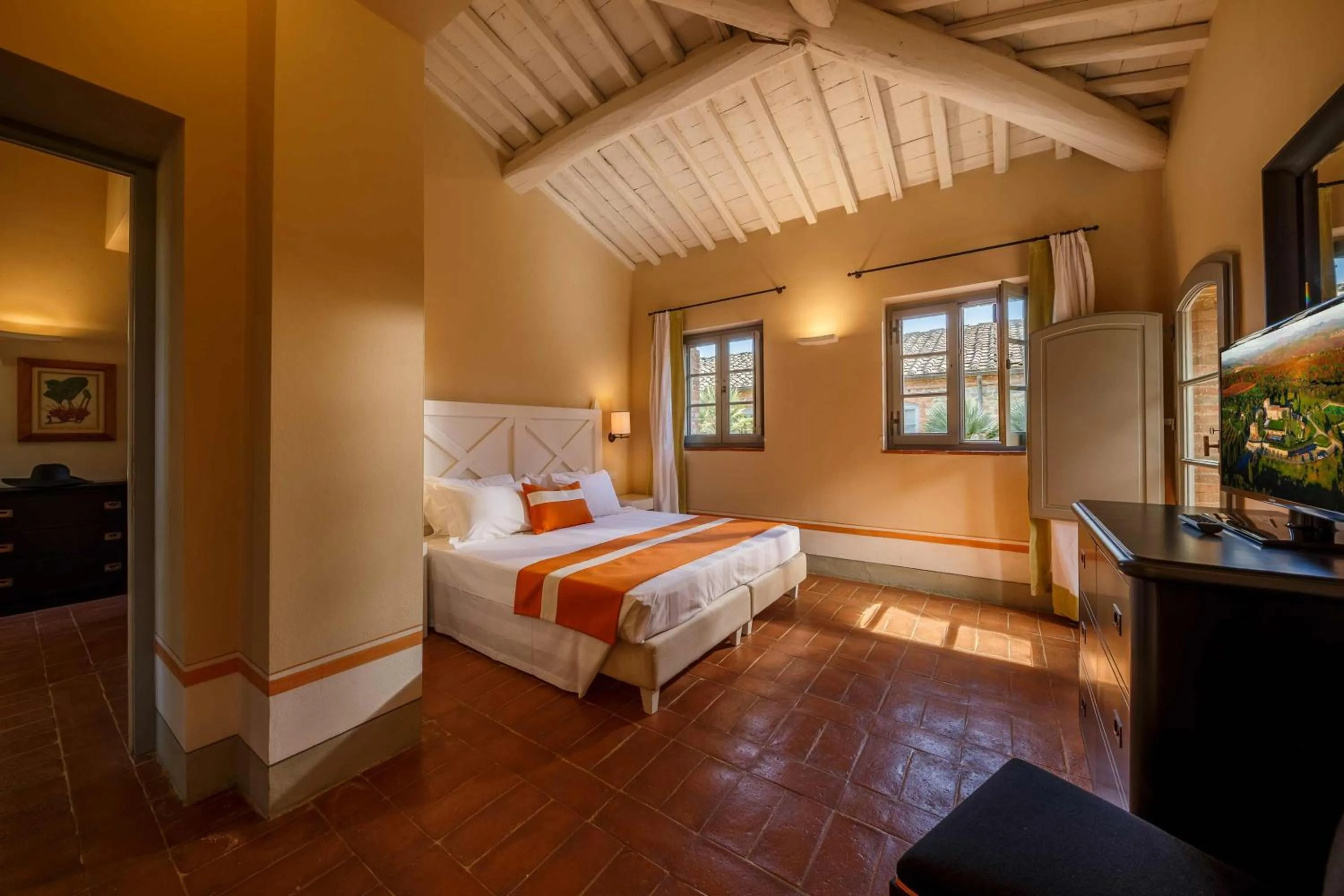 Bed in Borgo Scopeto Wine & Country Relais
