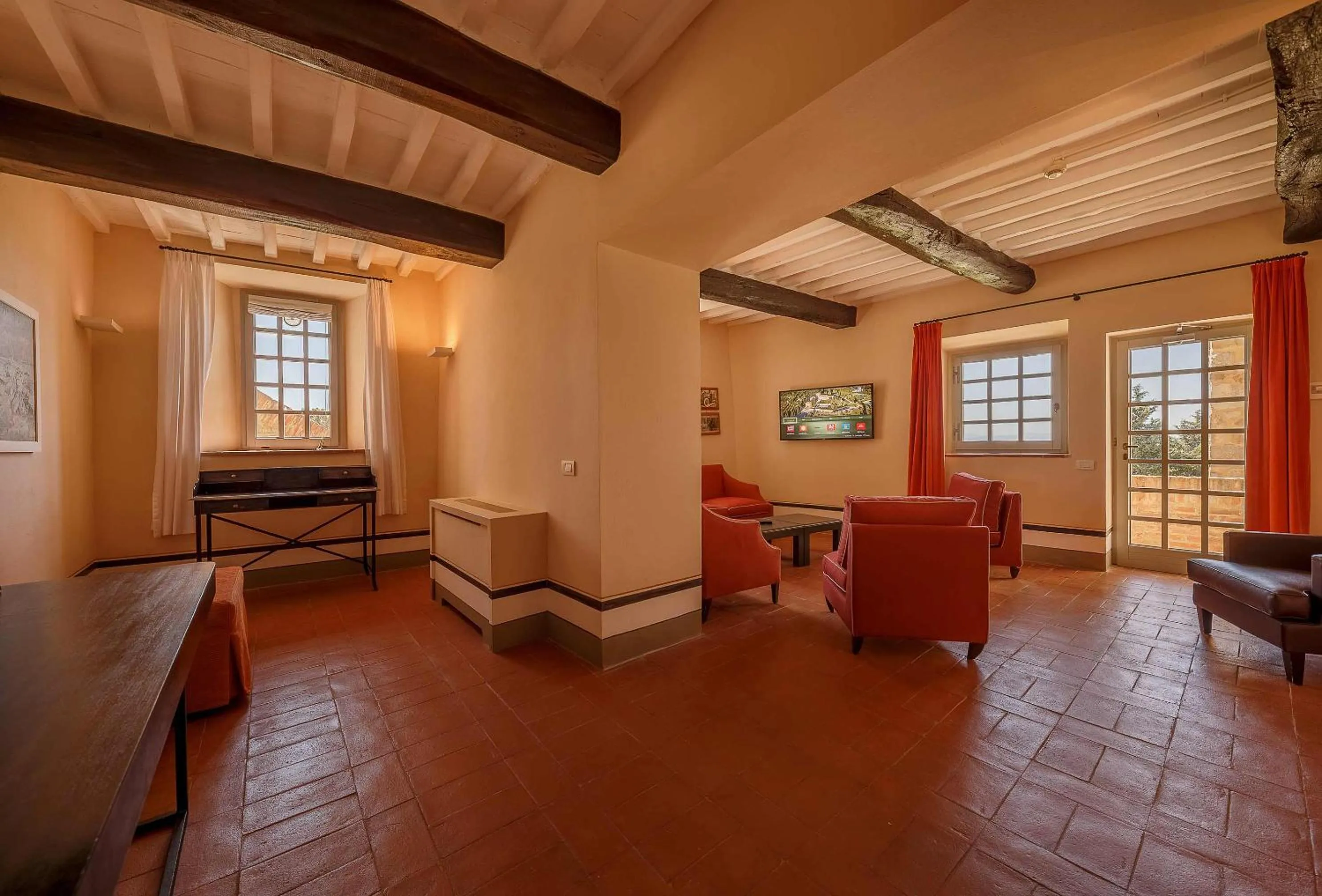 Living room in Borgo Scopeto Wine & Country Relais