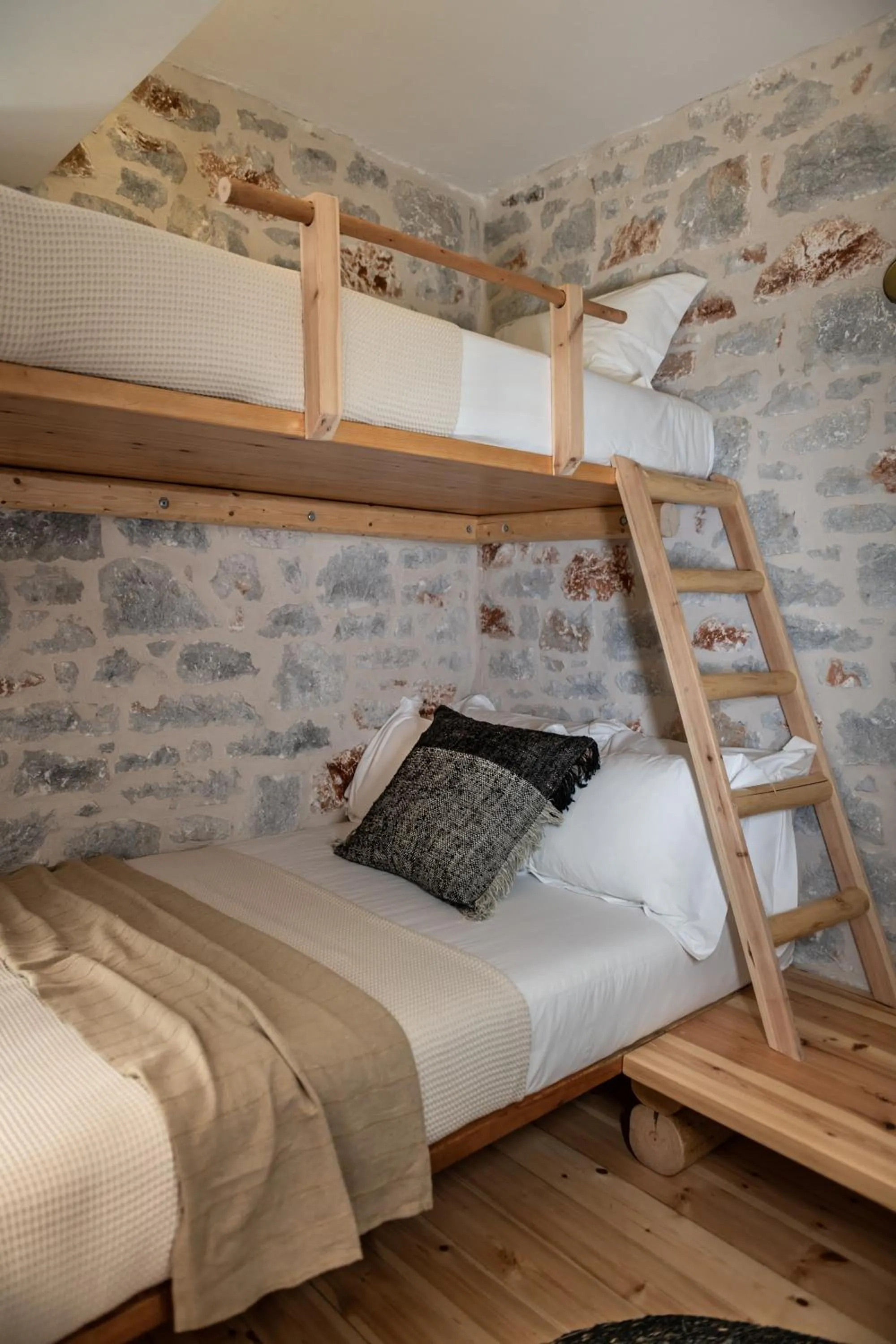 Bedroom, Bed in The Olive Yard