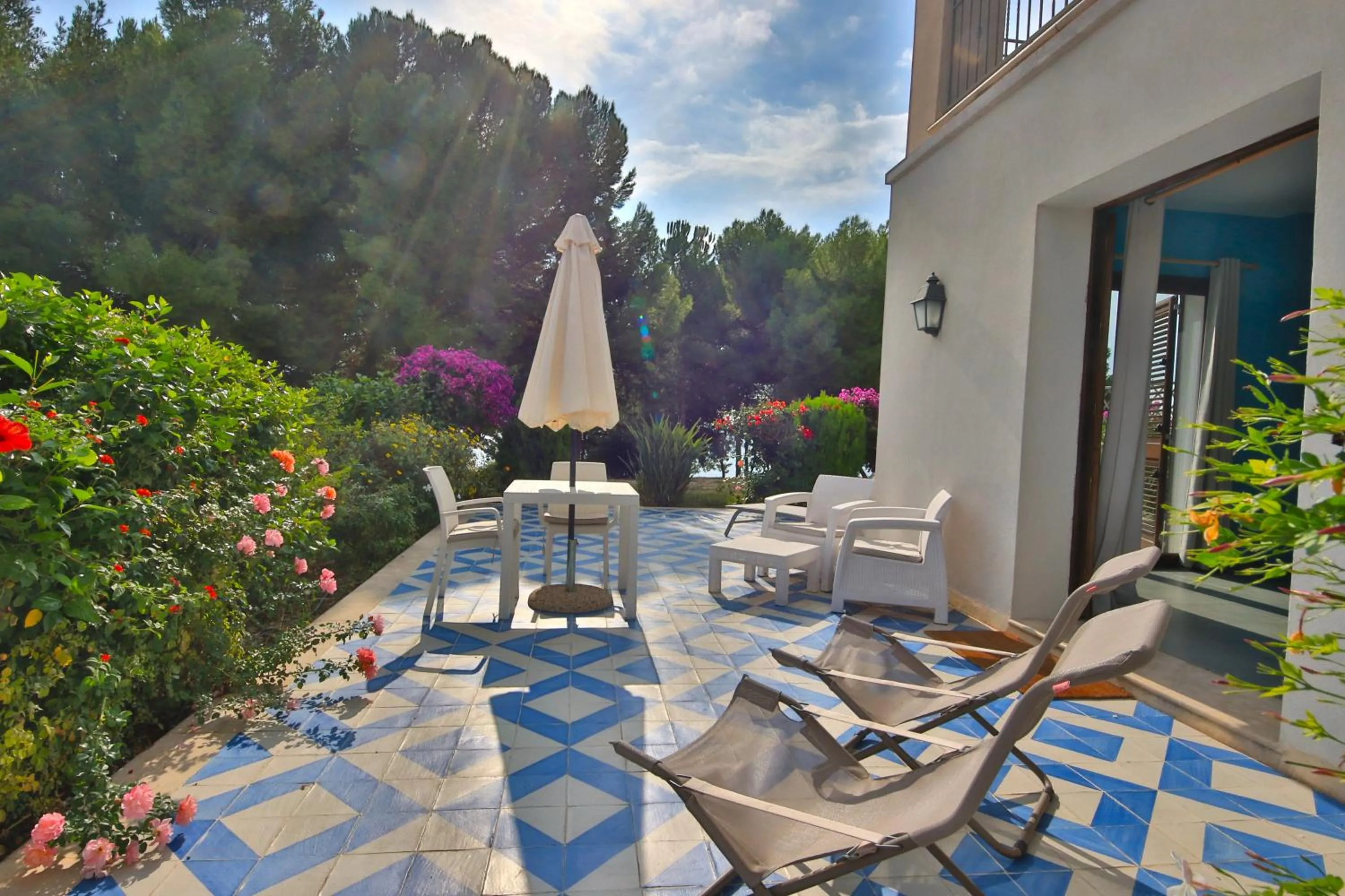 Villa i Giardini di Limoni by KlabHouse