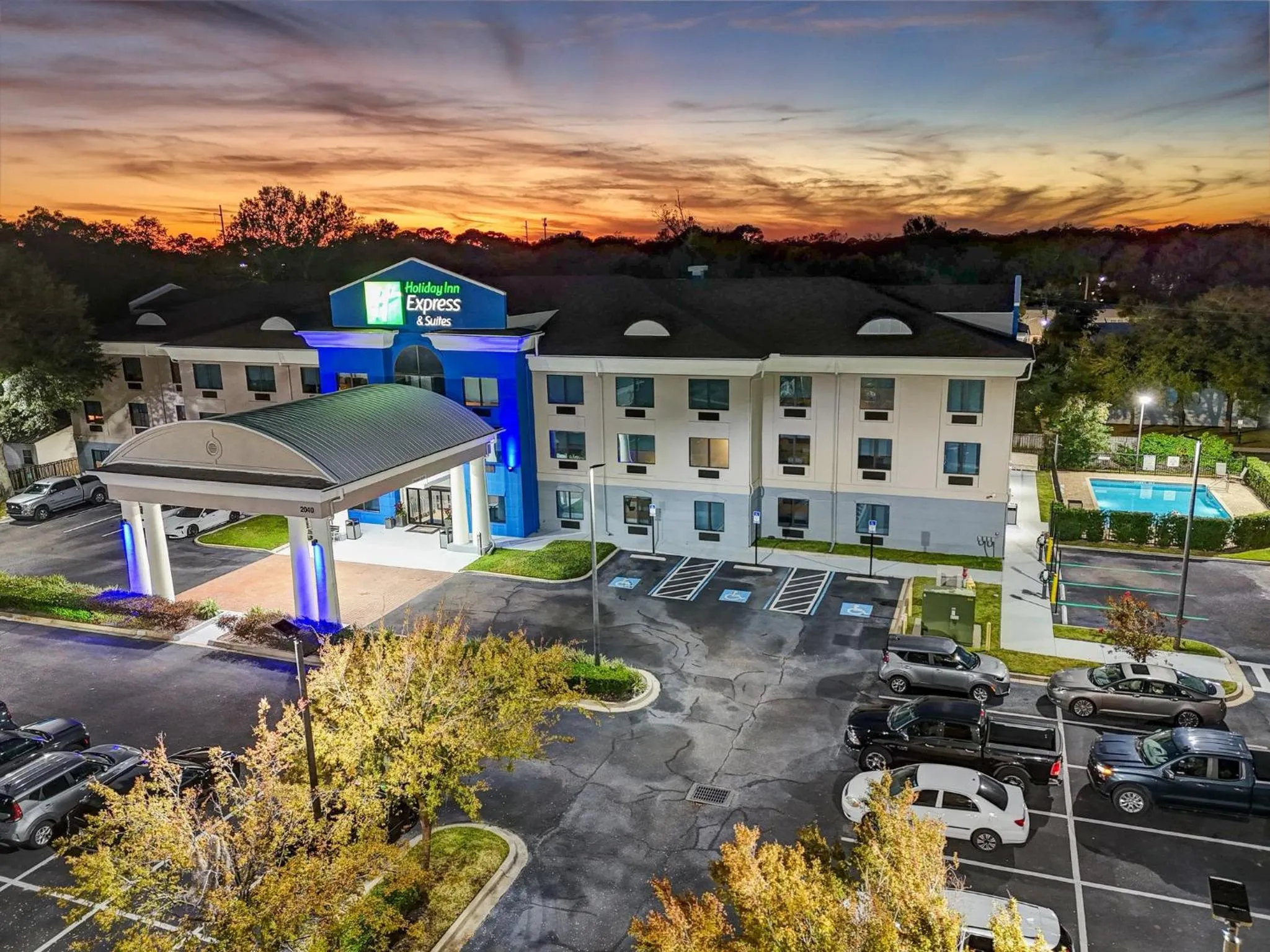 Property building in Holiday Inn Express & Suites Jacksonville - Atlantic Beach by IHG