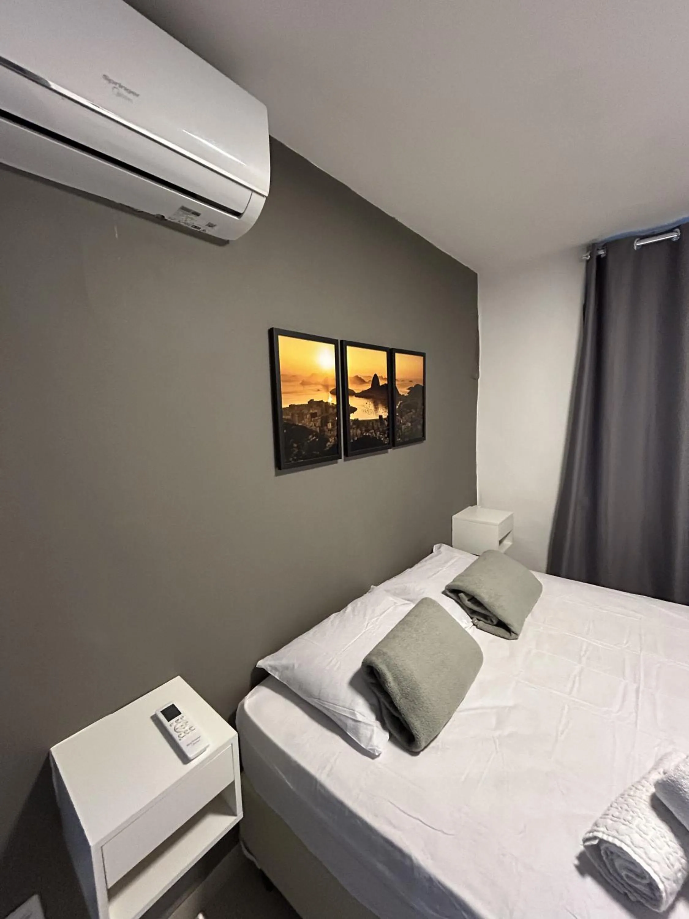 Bed in El Misti Suites Copacabana