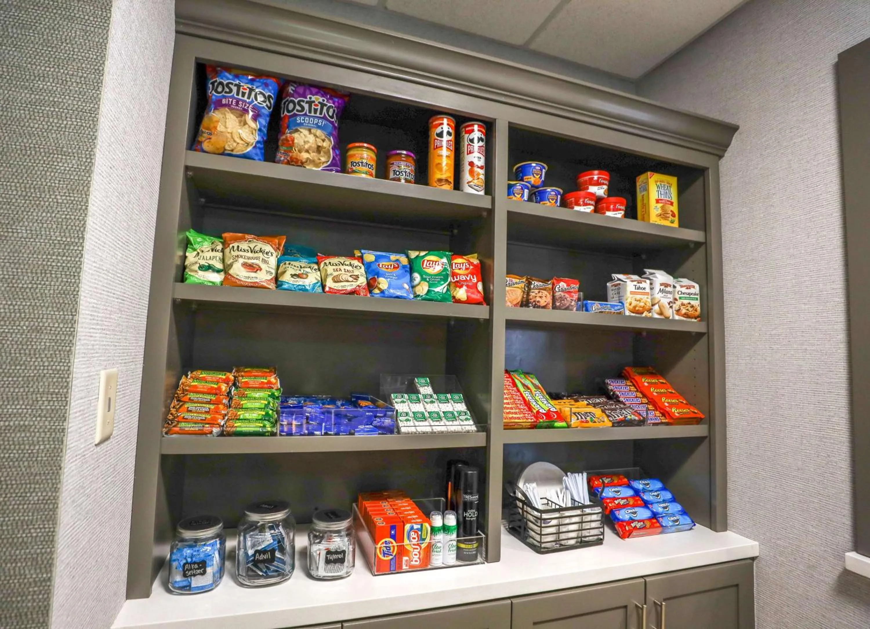 Breakfast in Hampton Inn & Suites Bay City