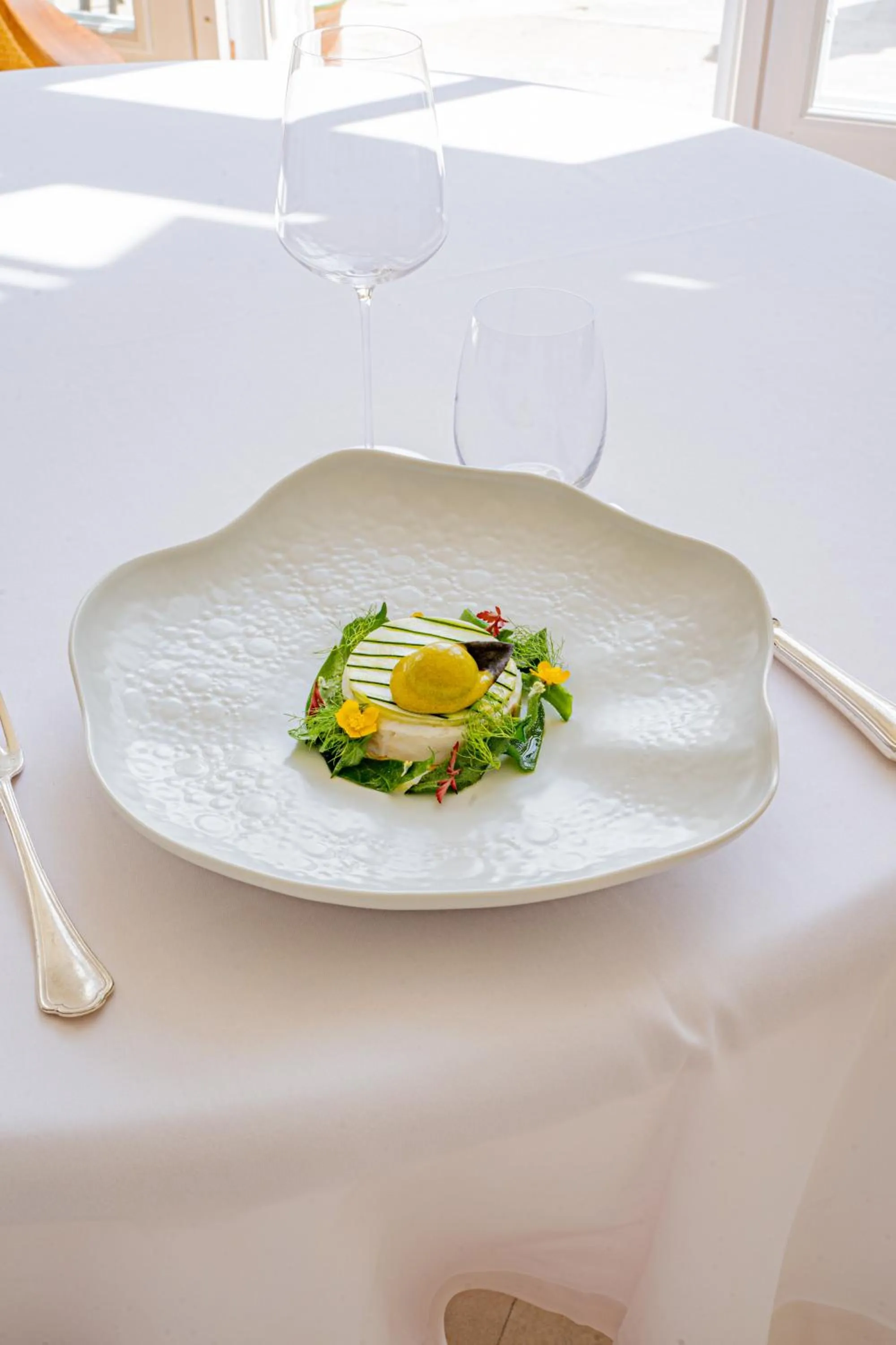 Restaurant/places to eat in Château De Noirieux