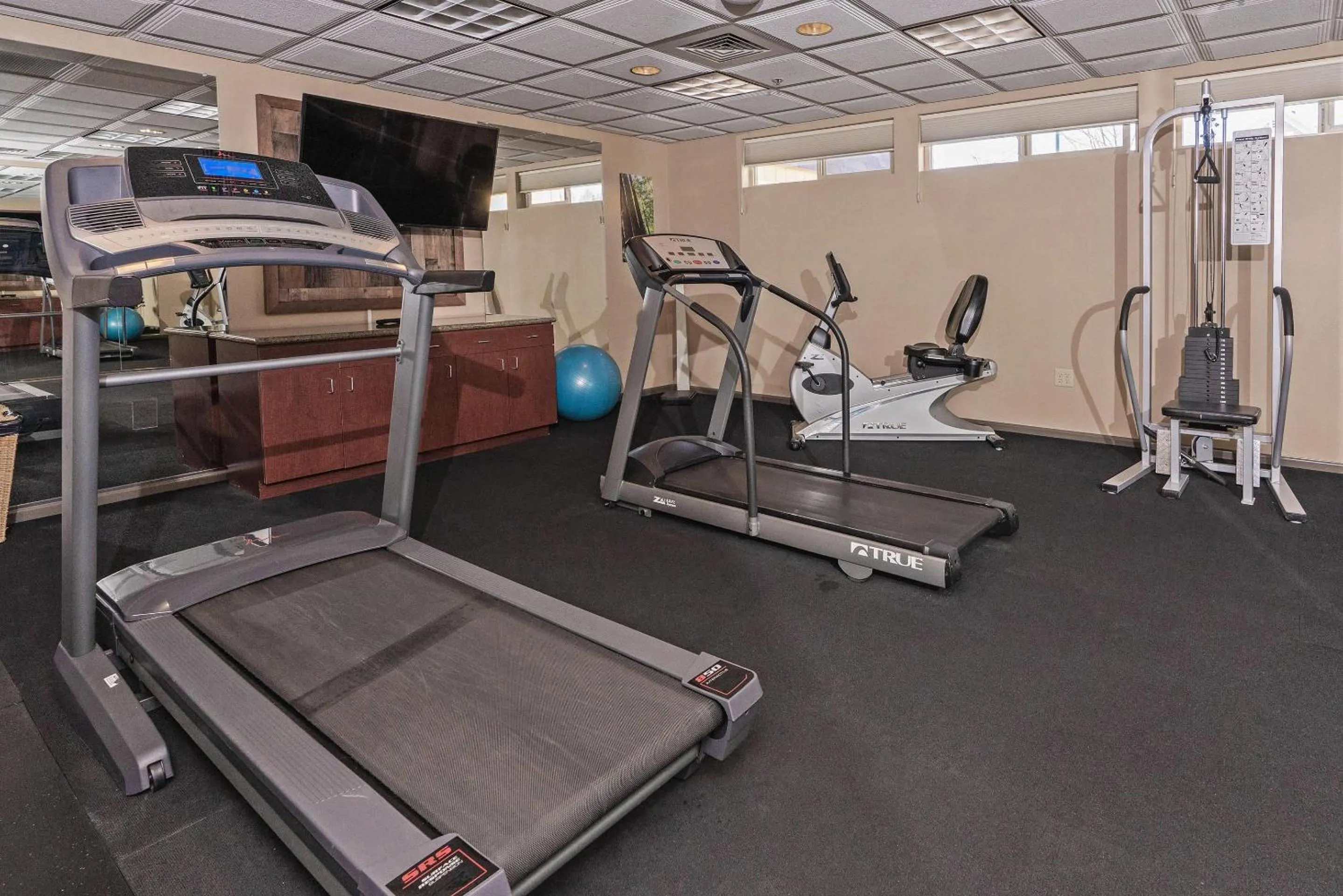 Fitness centre/facilities in Gold Miners Inn Grass Valley, an Ascend Collection Hotel