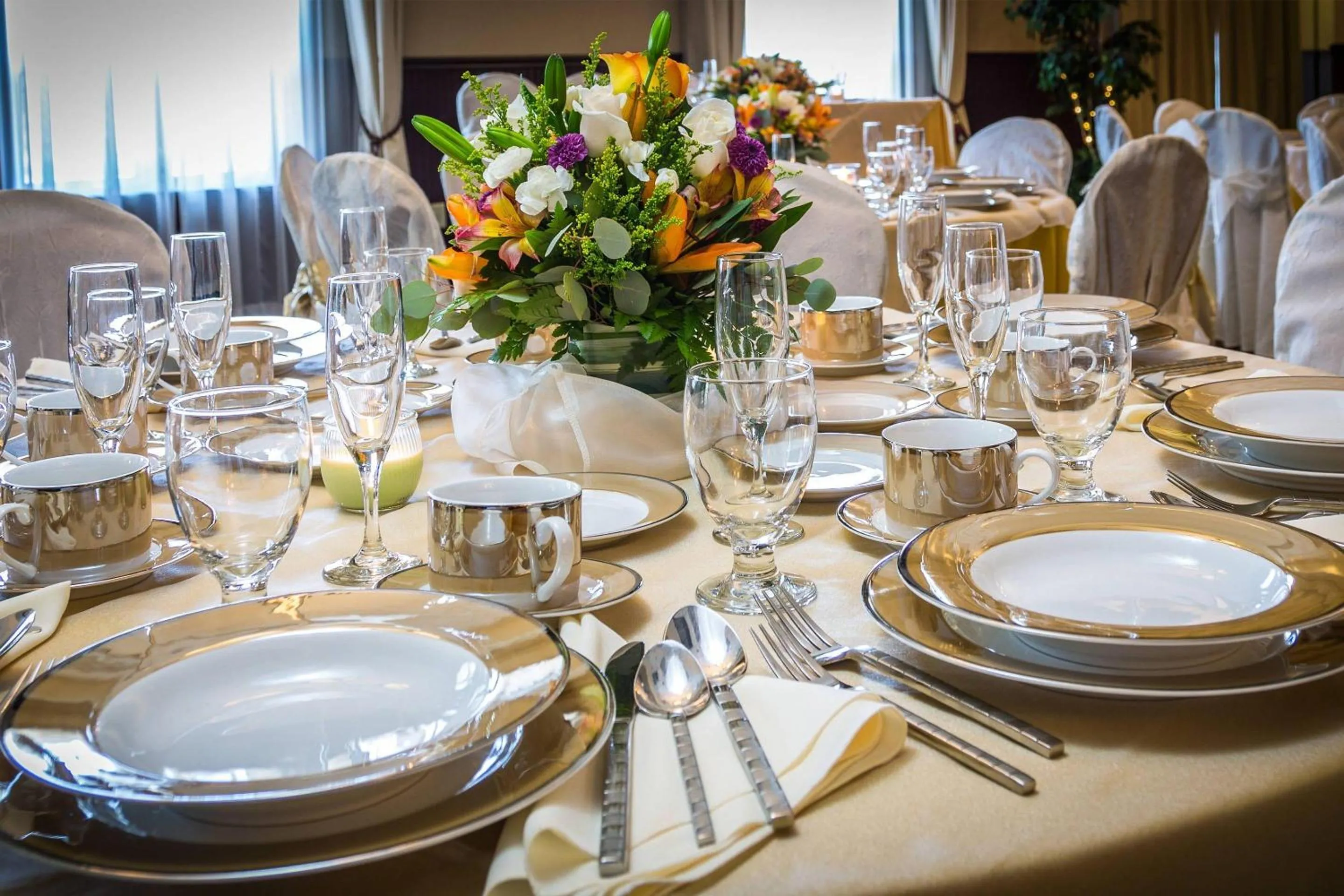 Meeting/conference room in Gold Miners Inn Grass Valley, an Ascend Collection Hotel