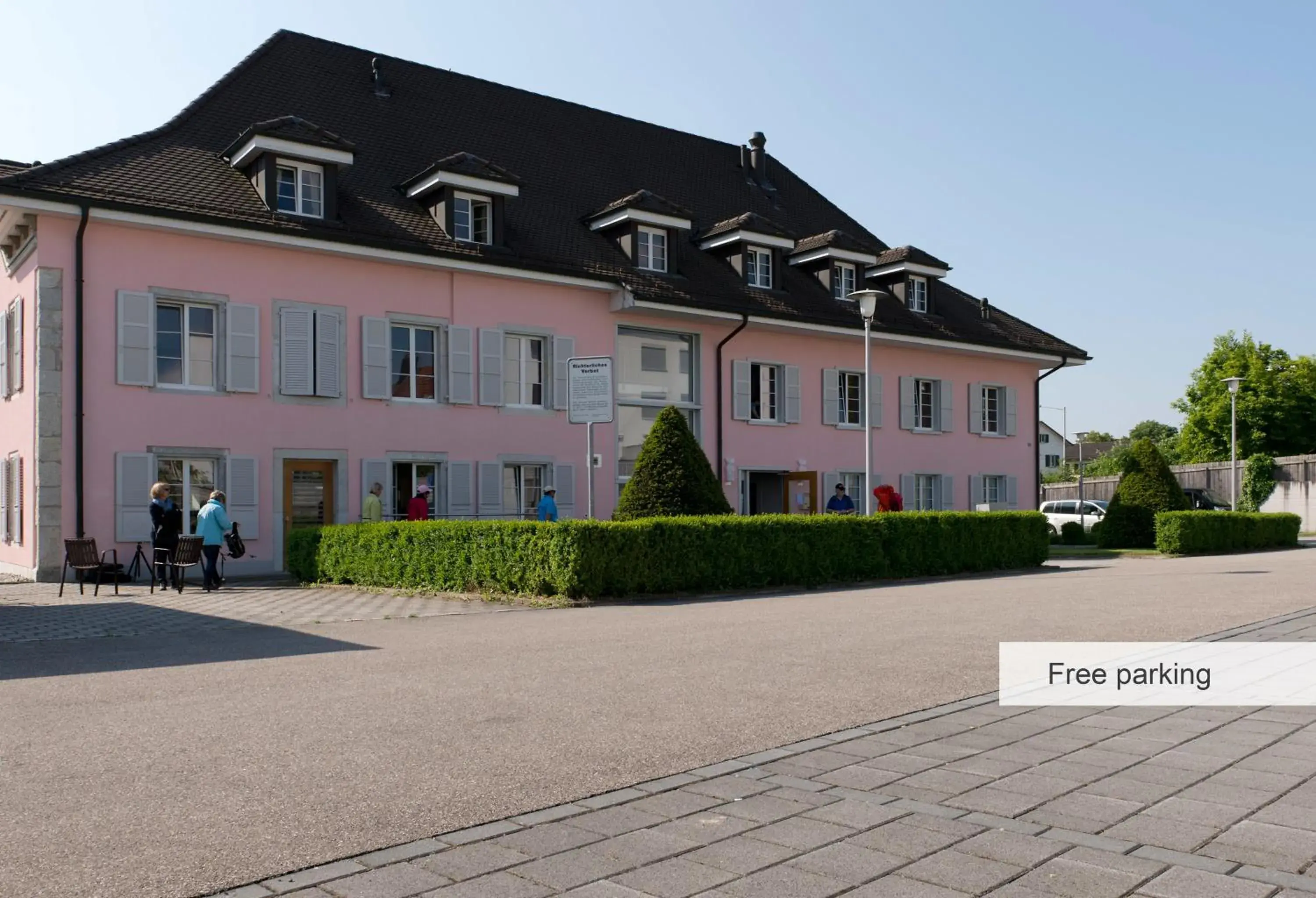 Property building in Bären Self Check-in Hotel Property building in Bären Self Check-in Hotel