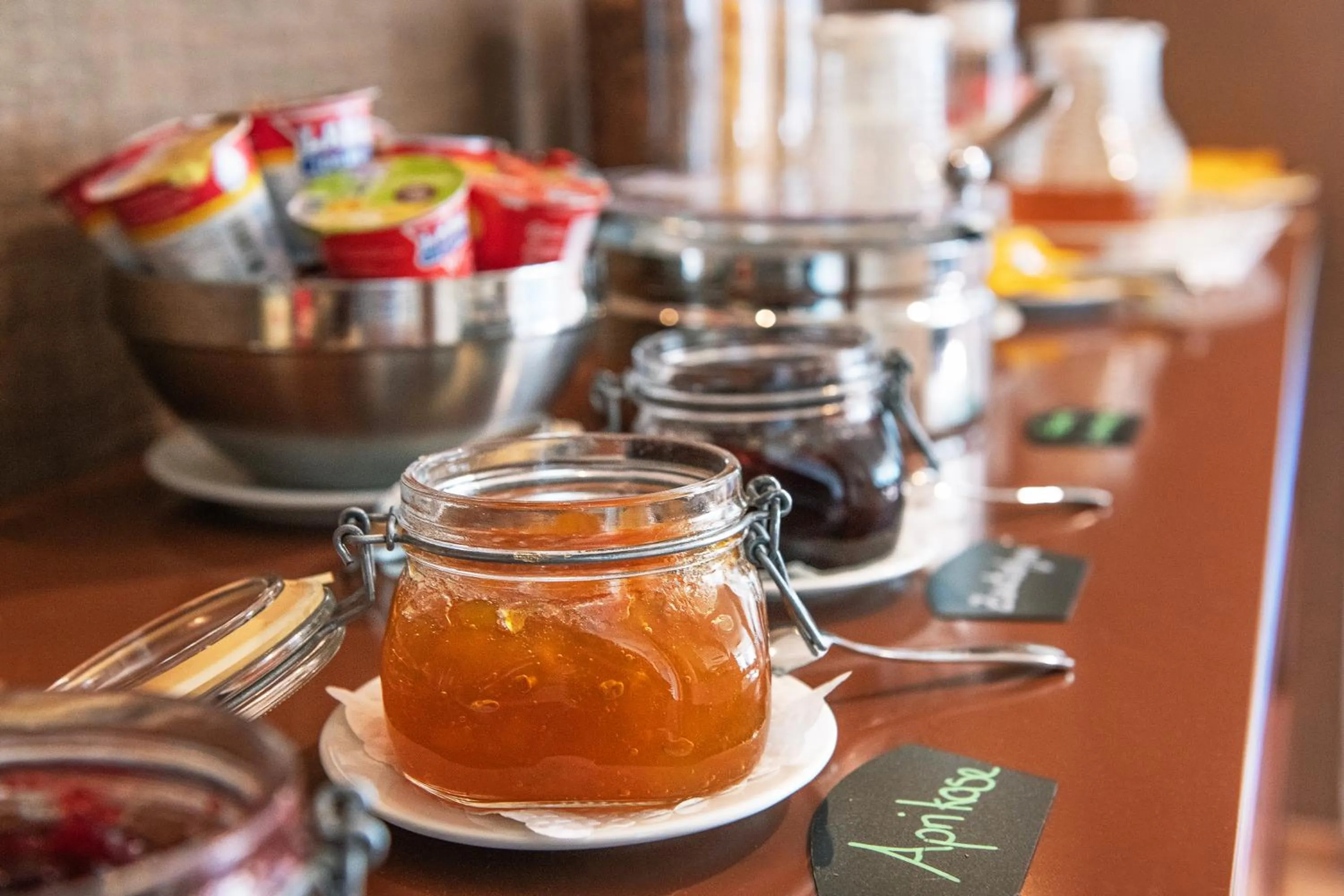 Breakfast in Bären Self Check-in Hotel