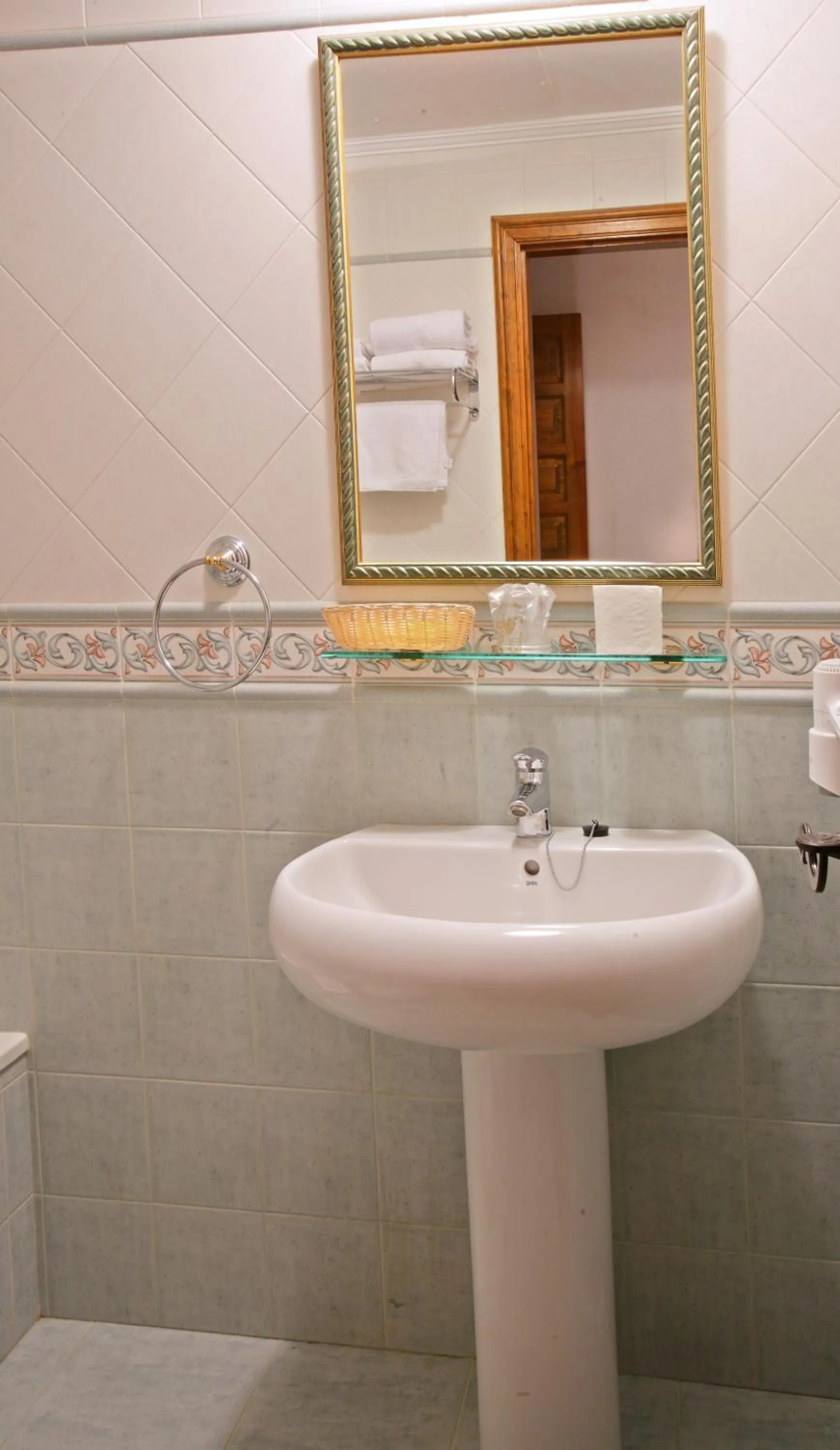 Bathroom in Hotel Merindad de Olite