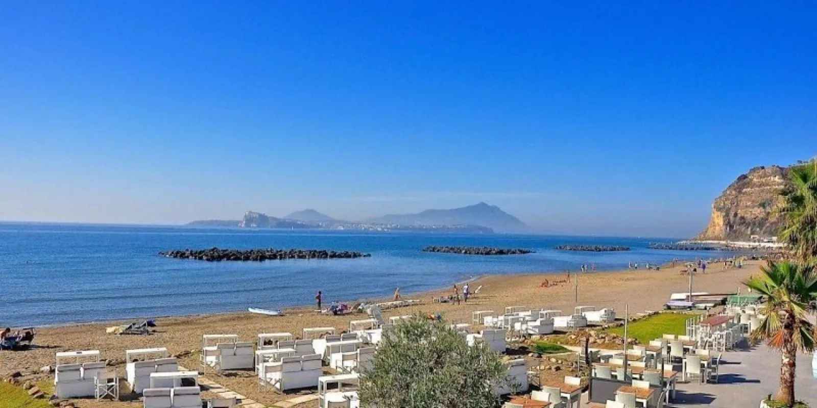 Property building in La Rada B&B