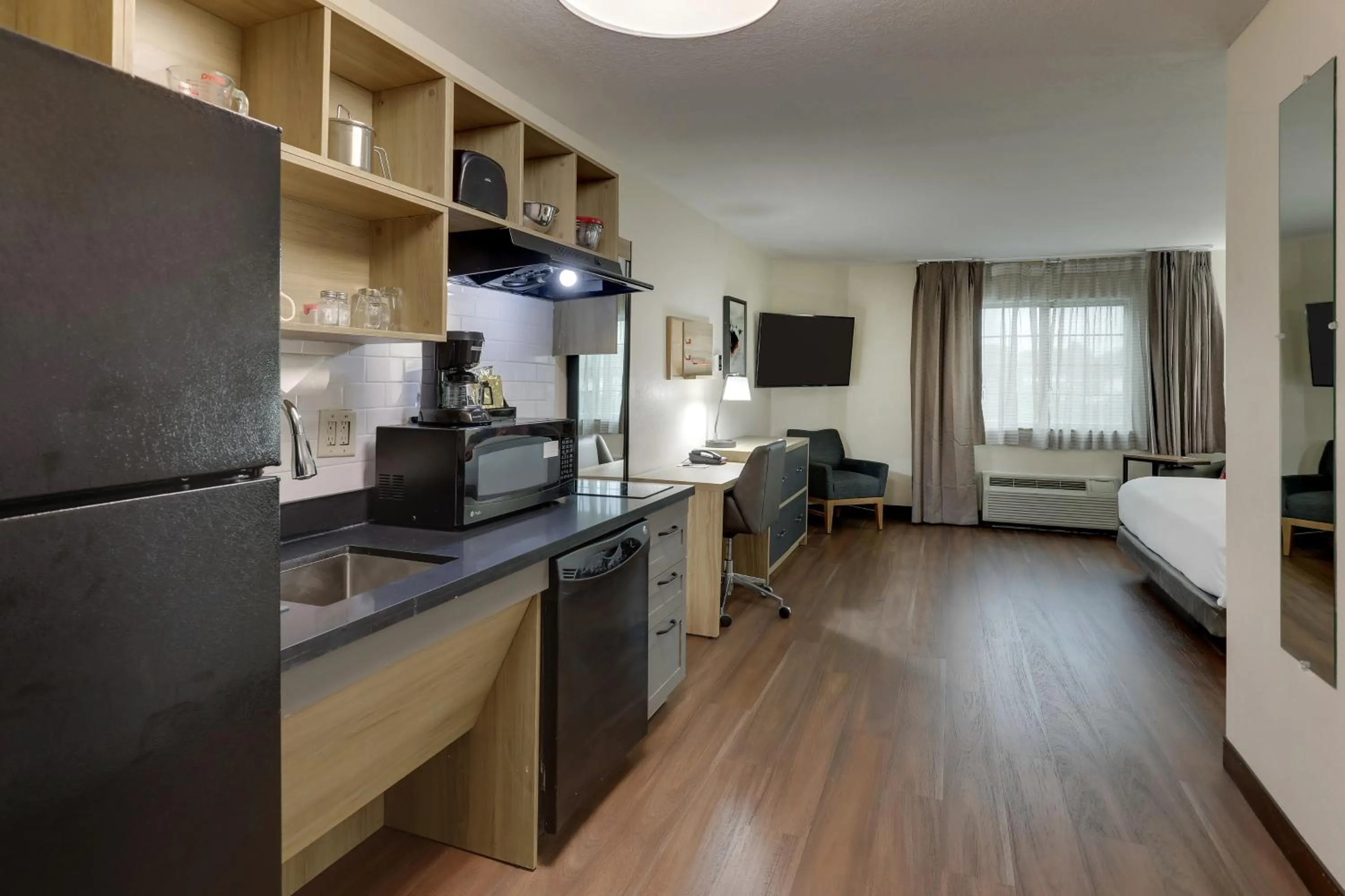 Candlewood Suites Lexington by IHG