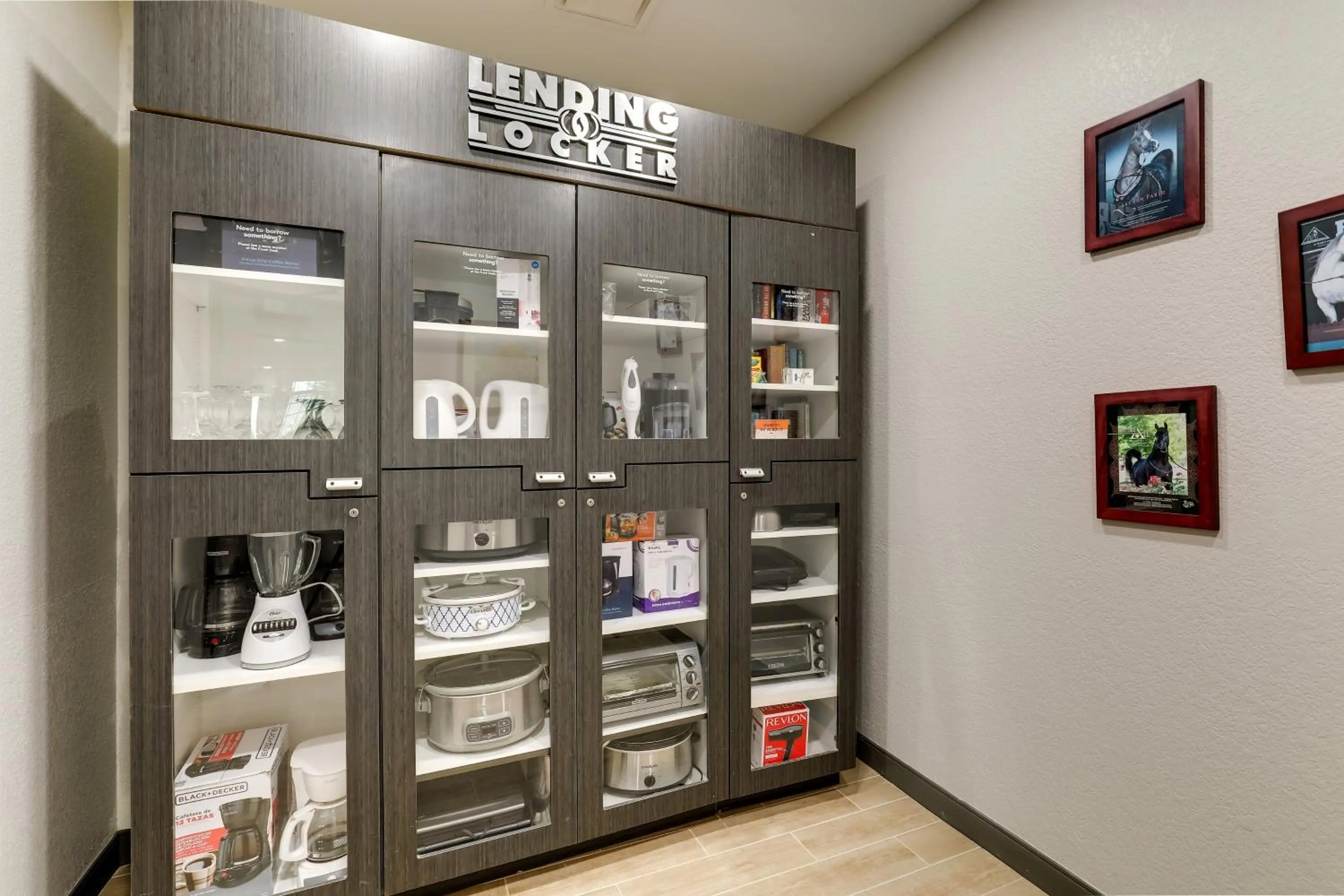 Decorative detail in Candlewood Suites Lexington by IHG