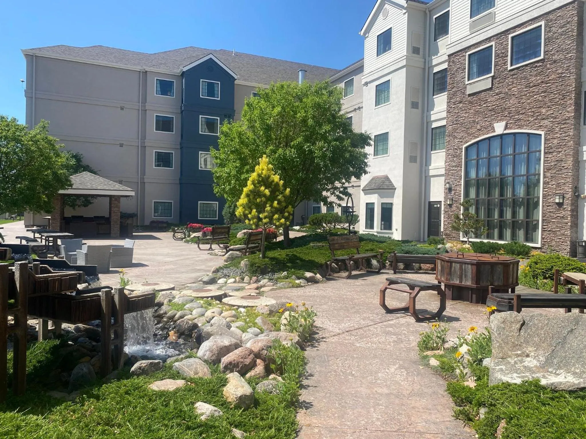 Property building in Staybridge Suites Great Falls by IHG