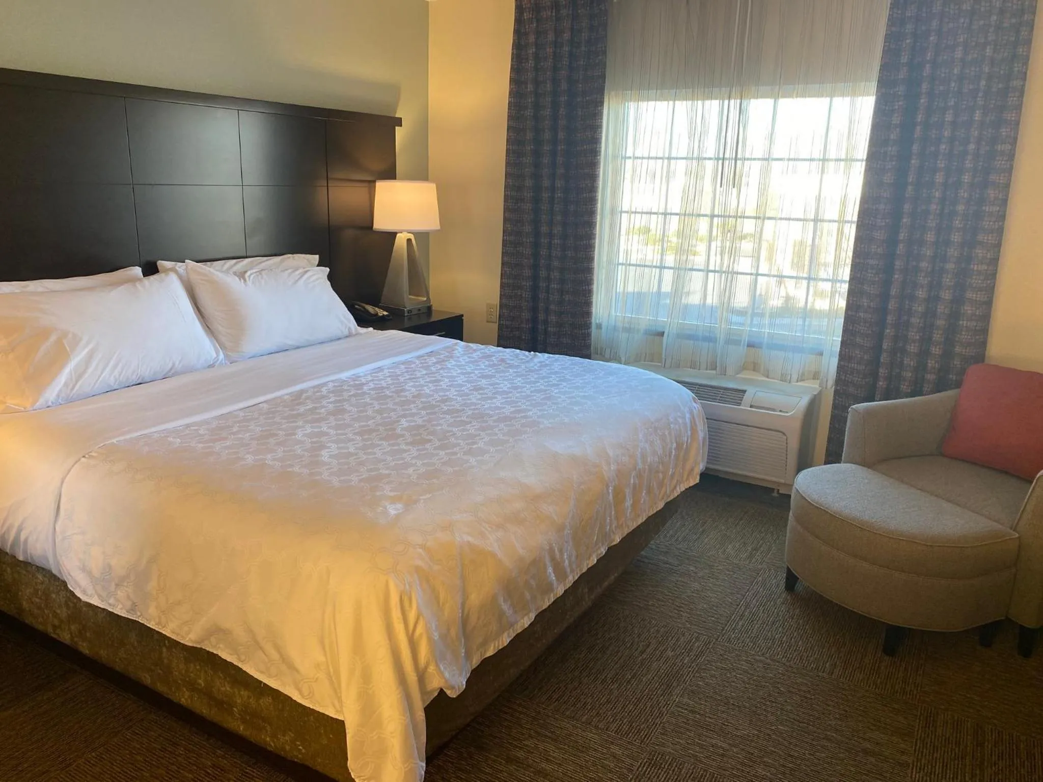 Photo of the whole room, Bed in Staybridge Suites Great Falls by IHG