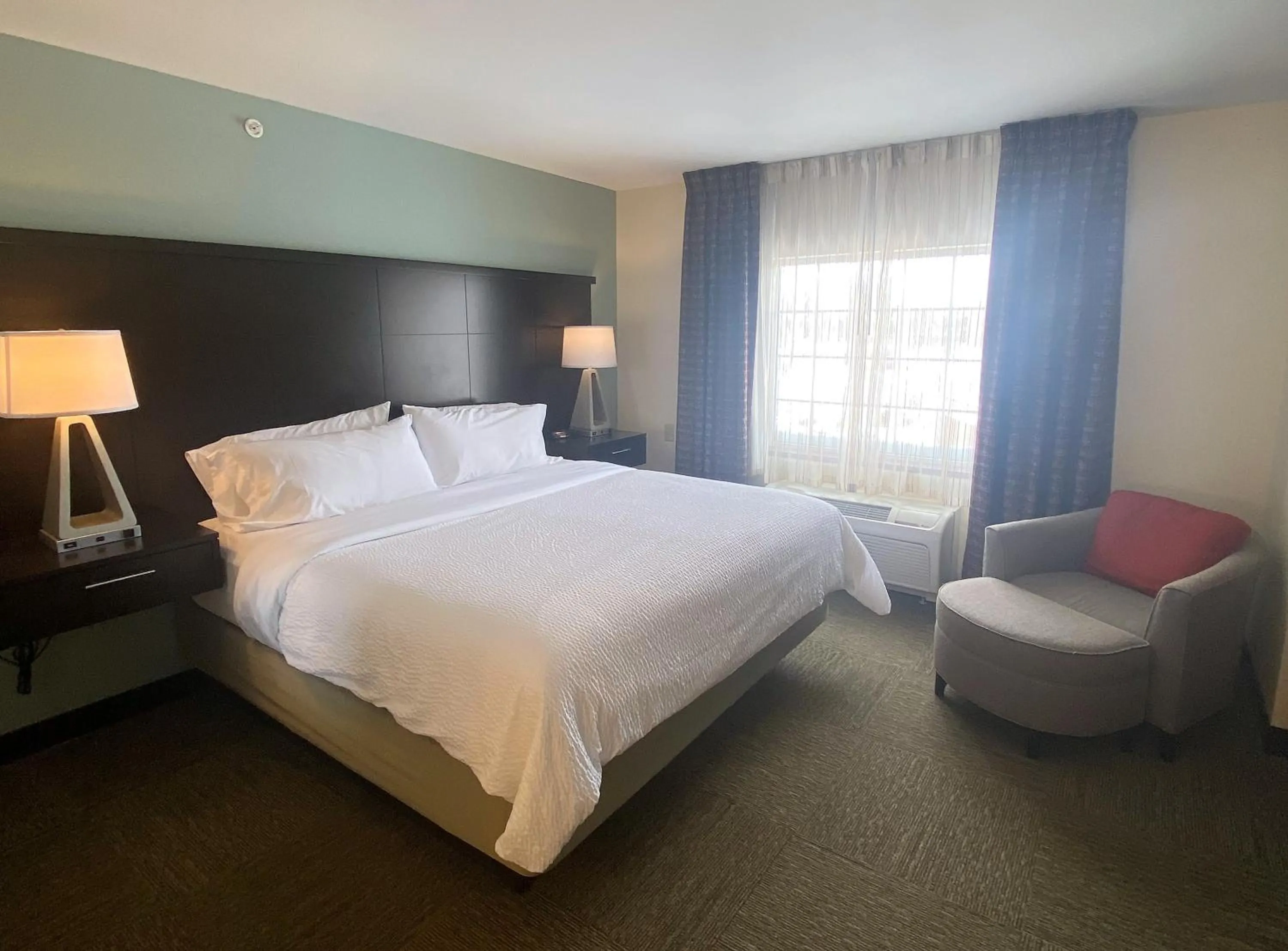 Bedroom, Bed in Staybridge Suites Great Falls by IHG
