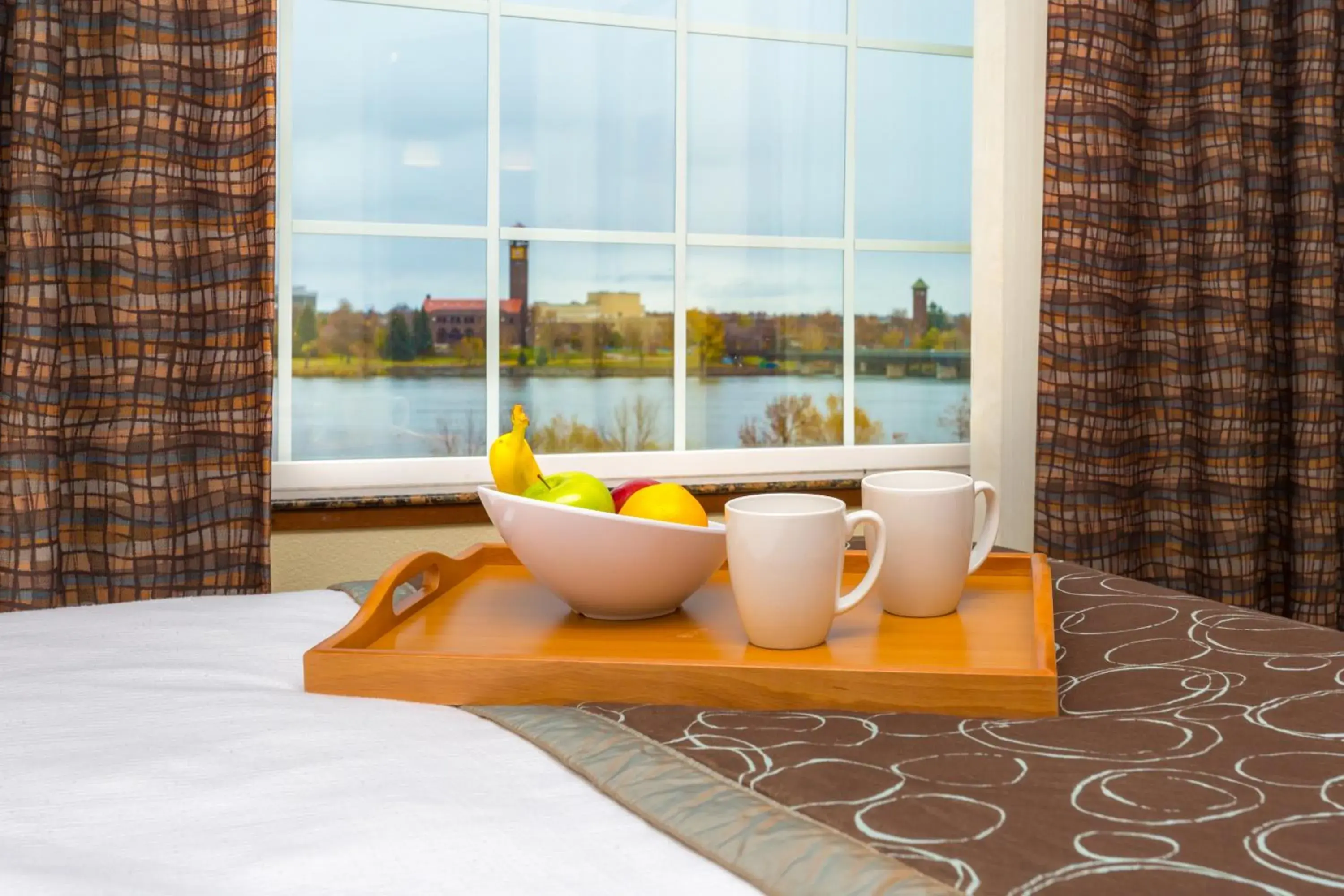 Decorative detail, Bed in Staybridge Suites Great Falls by IHG Decorative detail, Bed in Staybridge Suites Great Falls by IHG