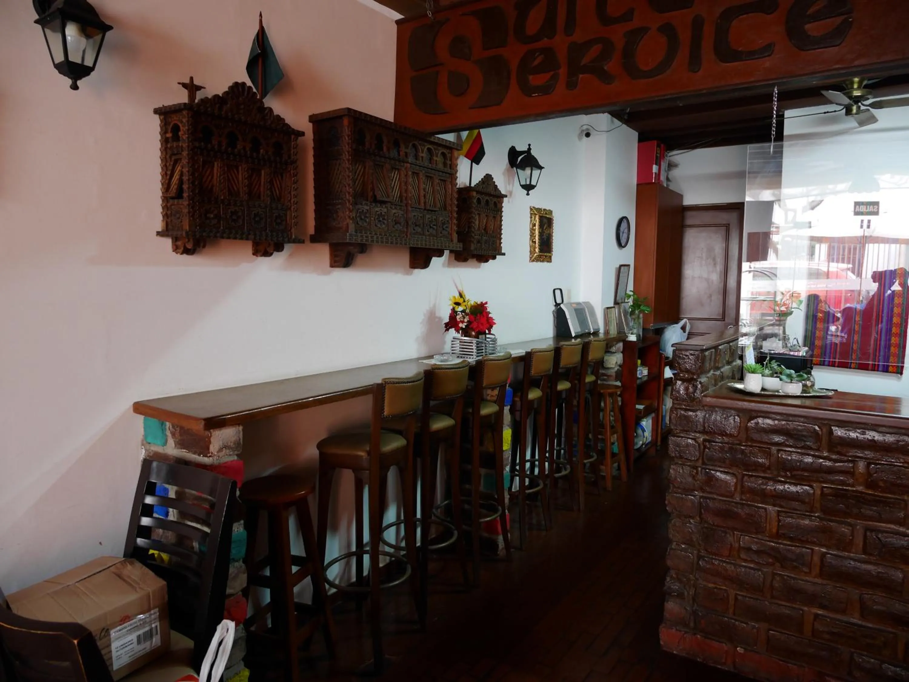 Seating area in Suite Service Apart Hotel