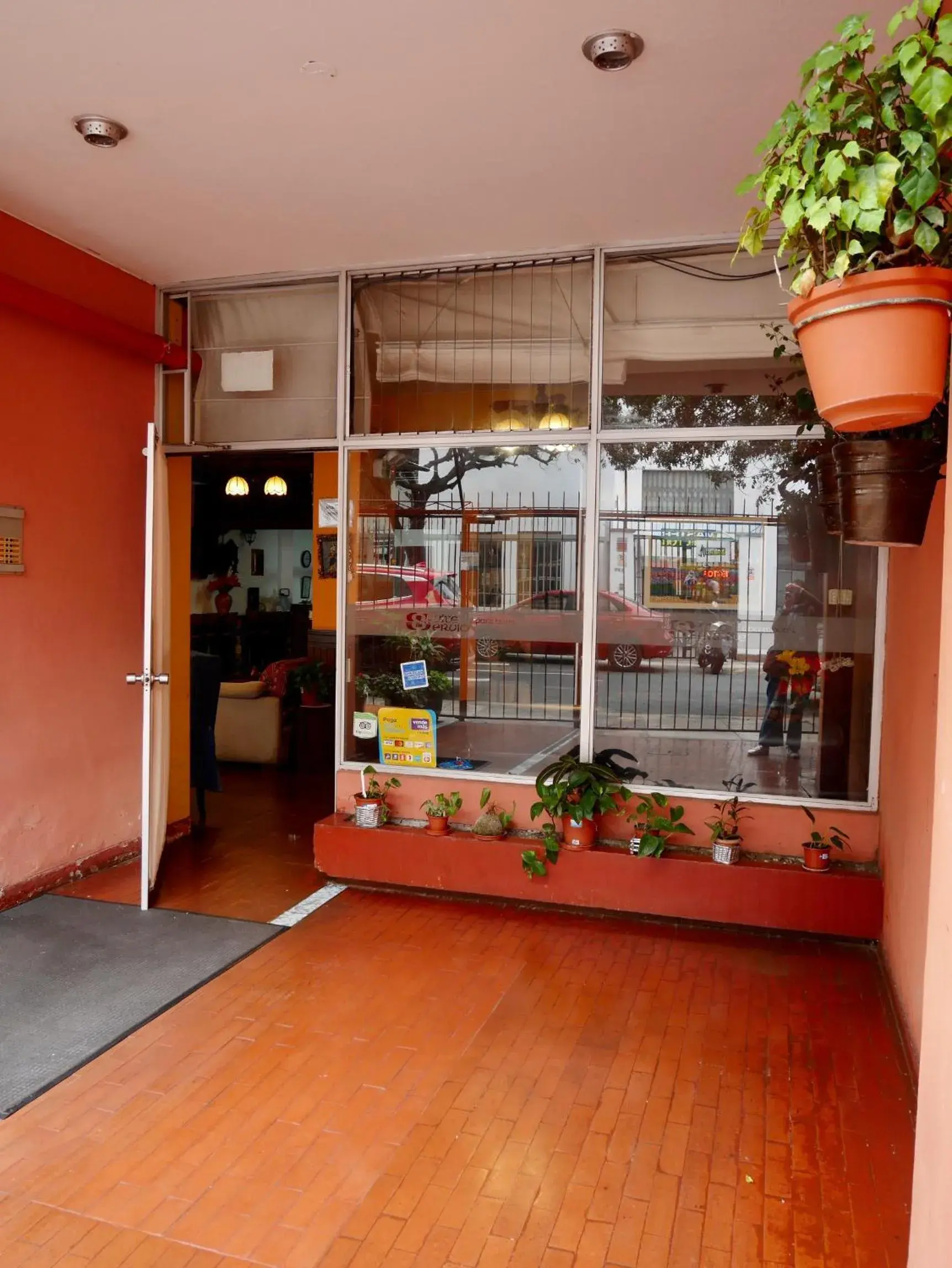 Queen Suite in Suite Service Apart Hotel Queen Suite in Suite Service Apart Hotel