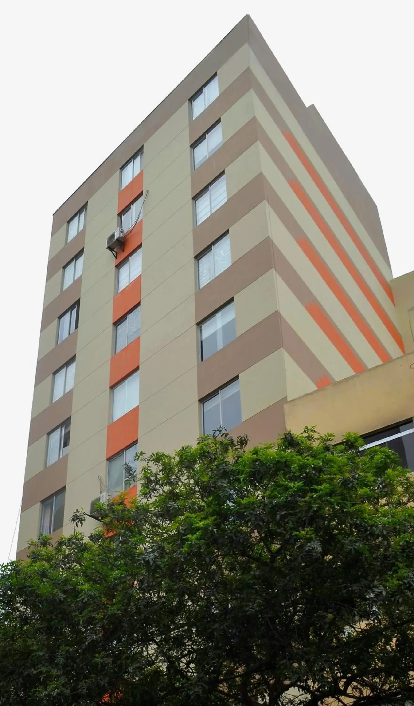 Property building in Suite Service Apart Hotel Property building in Suite Service Apart Hotel