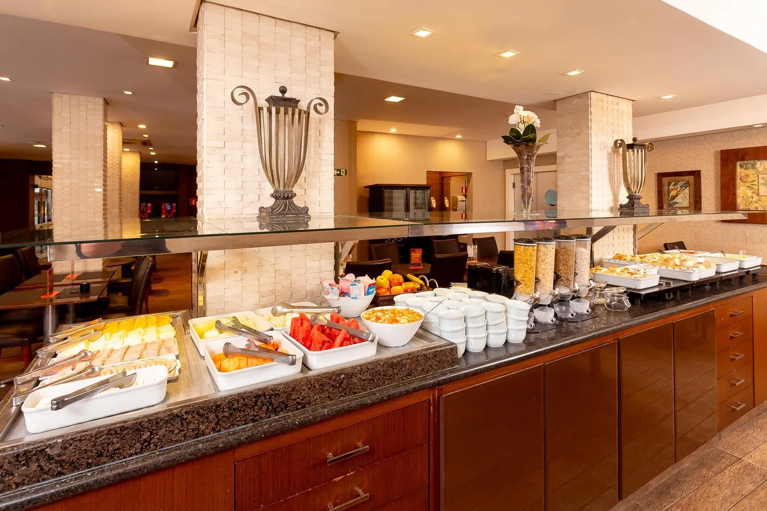 Roochelle Hotel by Nobile