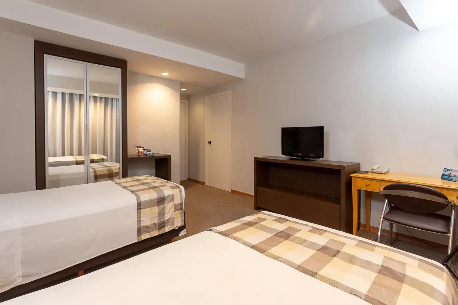 Bed in Roochelle Hotel by Nobile Bed in Roochelle Hotel by Nobile