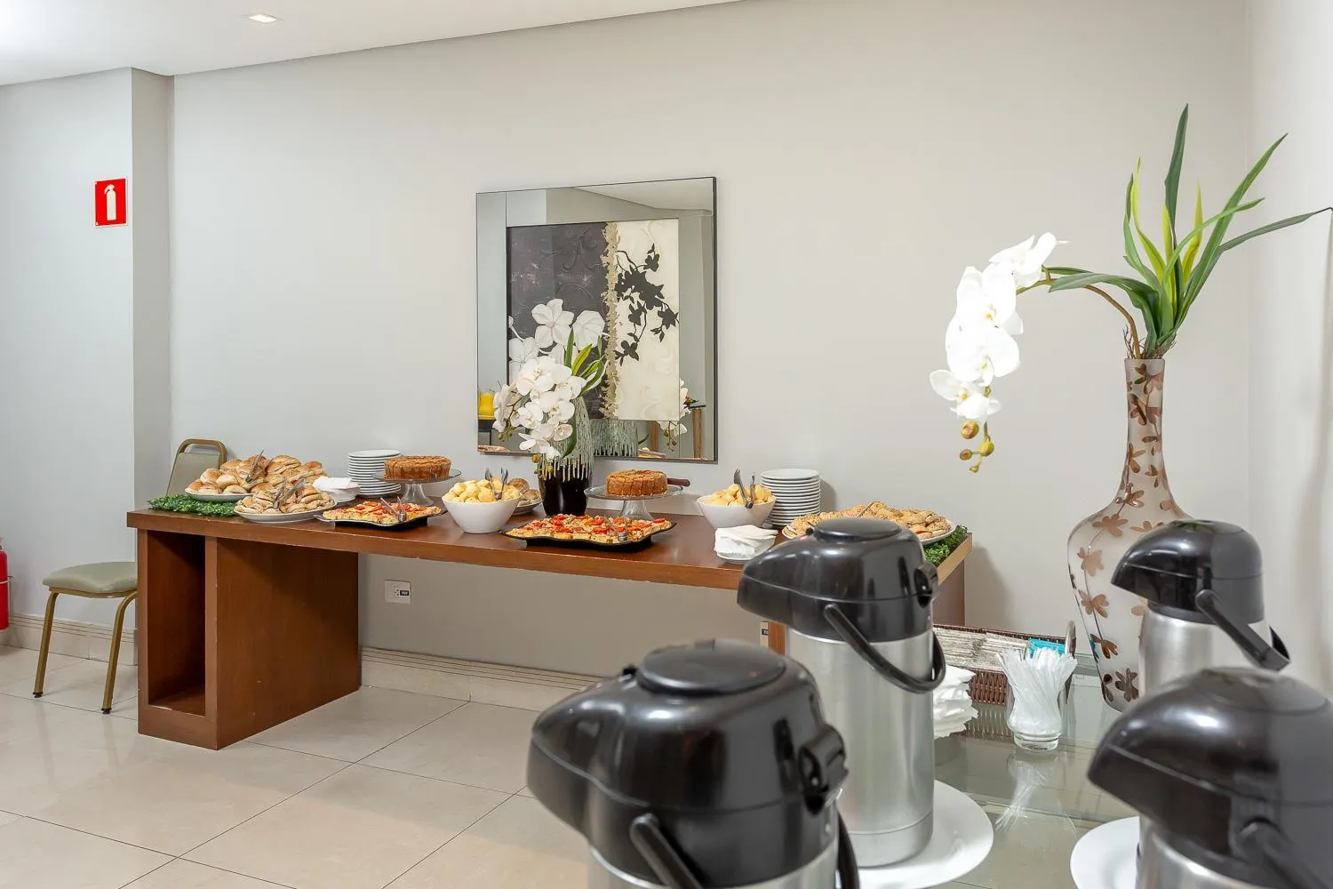 Roochelle Hotel by Nobile