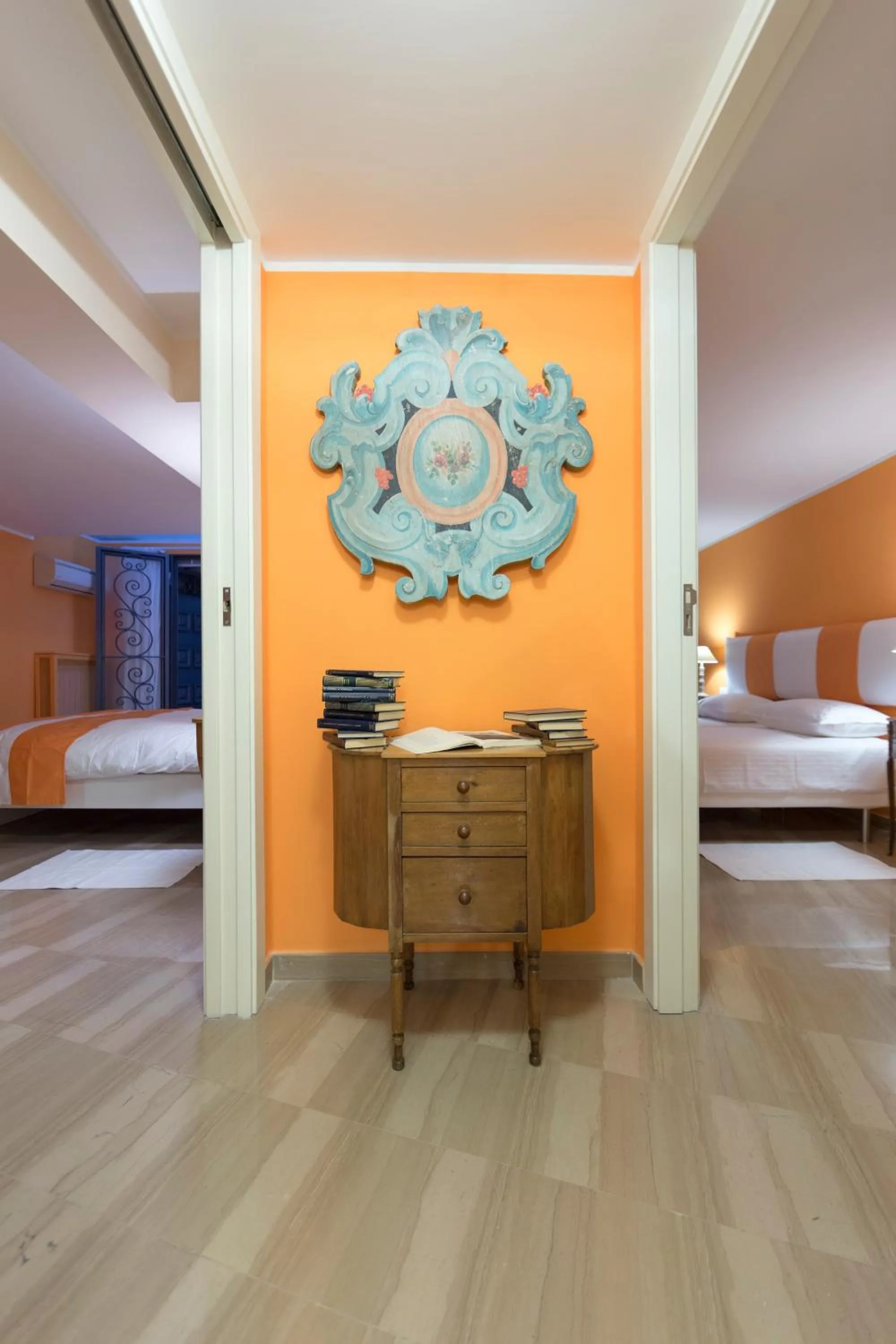 Decorative detail, Bed in Aristovascio