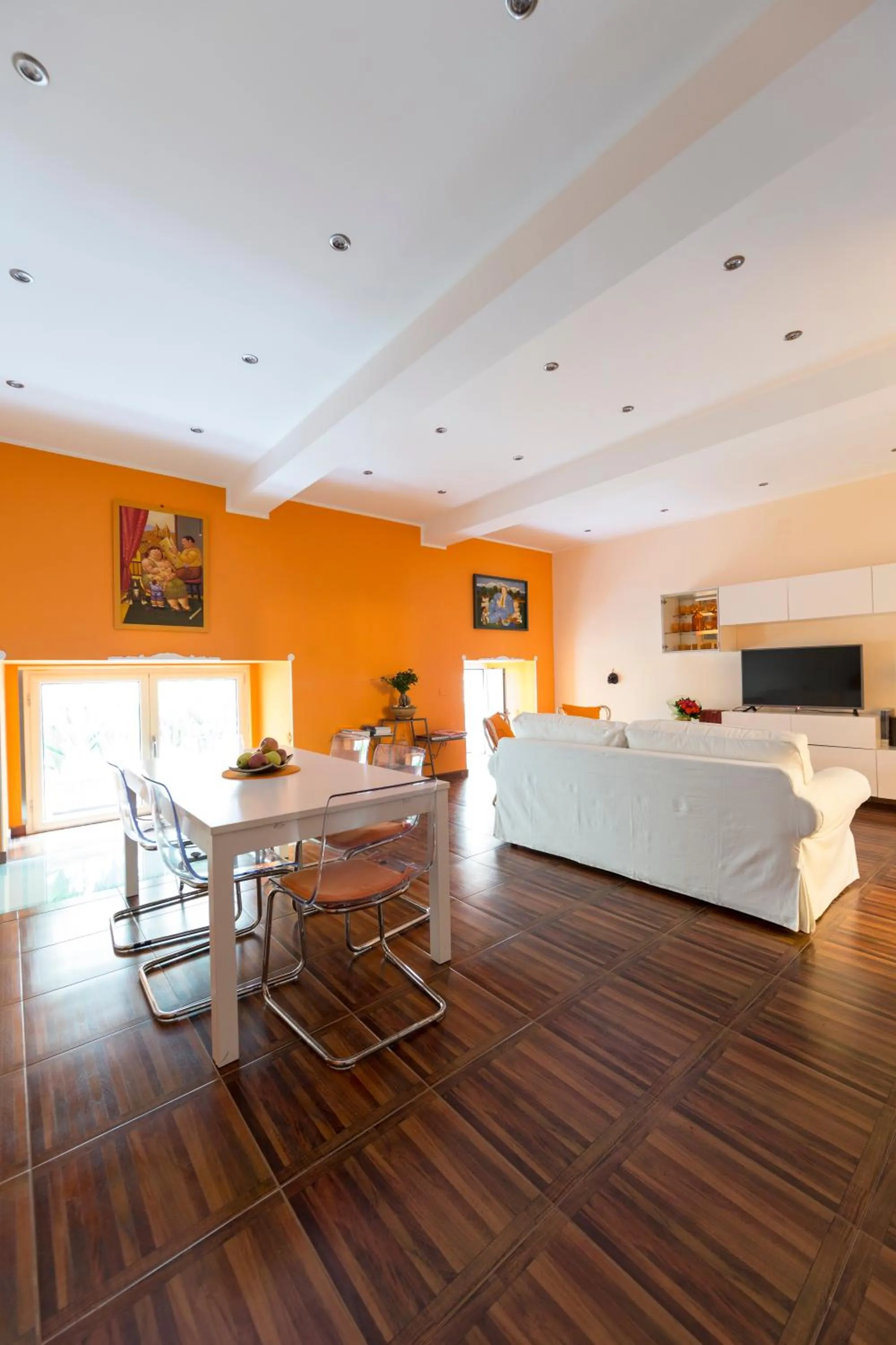 Dining area in Aristovascio