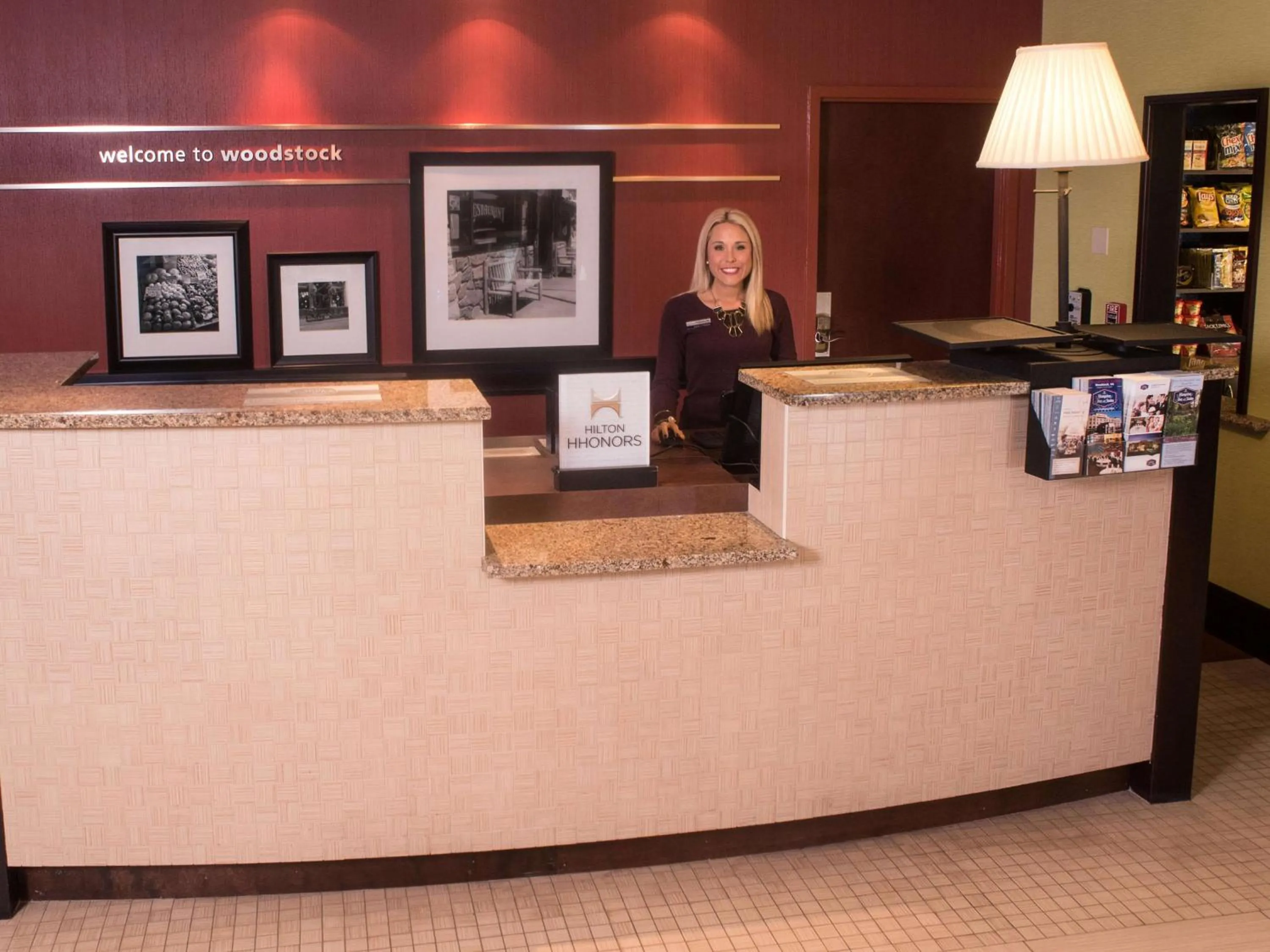 Lobby or reception in Hampton Inn and Suites Woodstock, Virginia