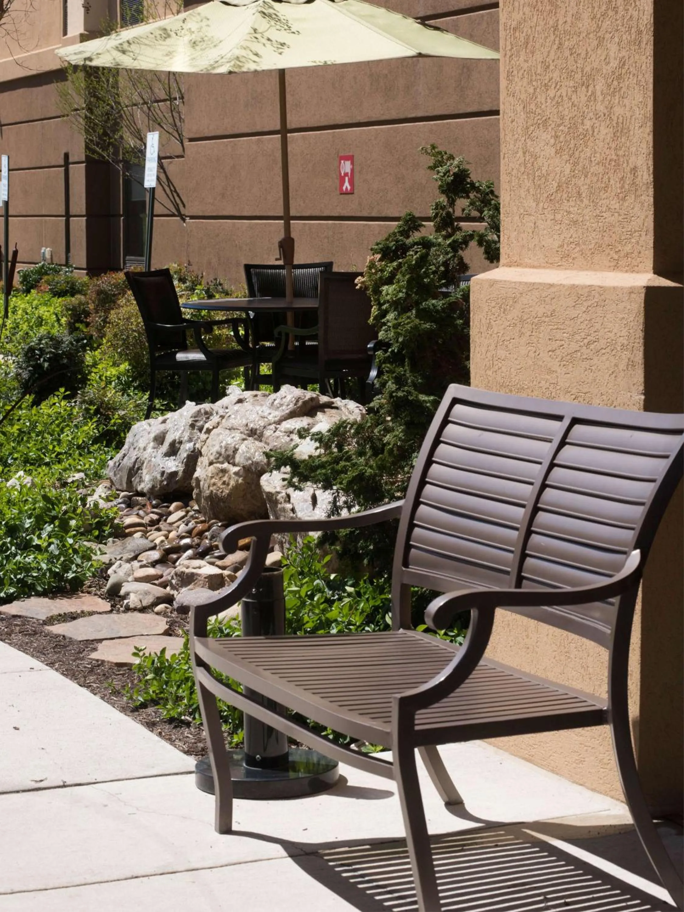Patio in Hampton Inn and Suites Woodstock, Virginia