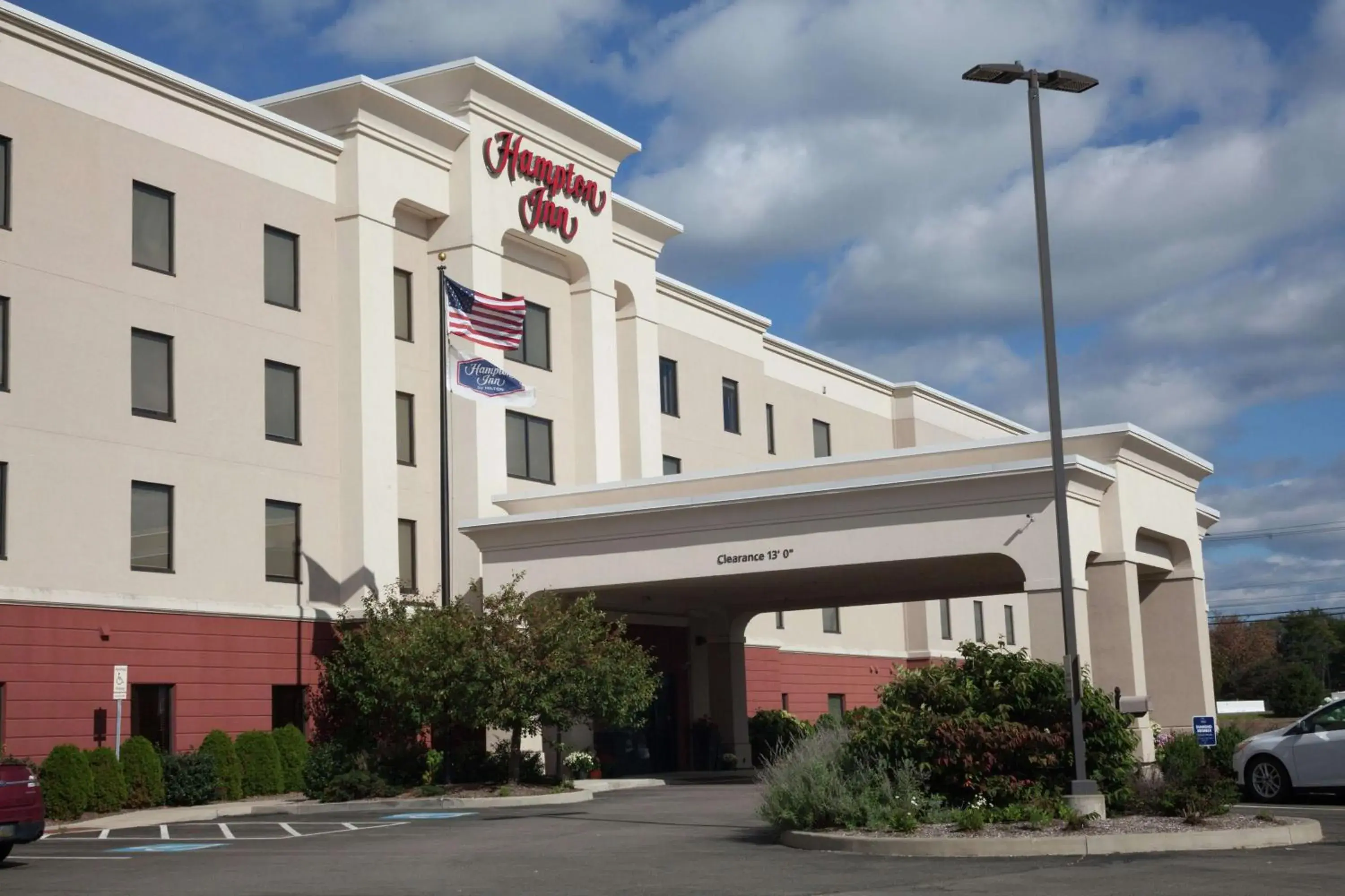 Property building in Hampton Inn Elmira/Horseheads Property building in Hampton Inn Elmira/Horseheads