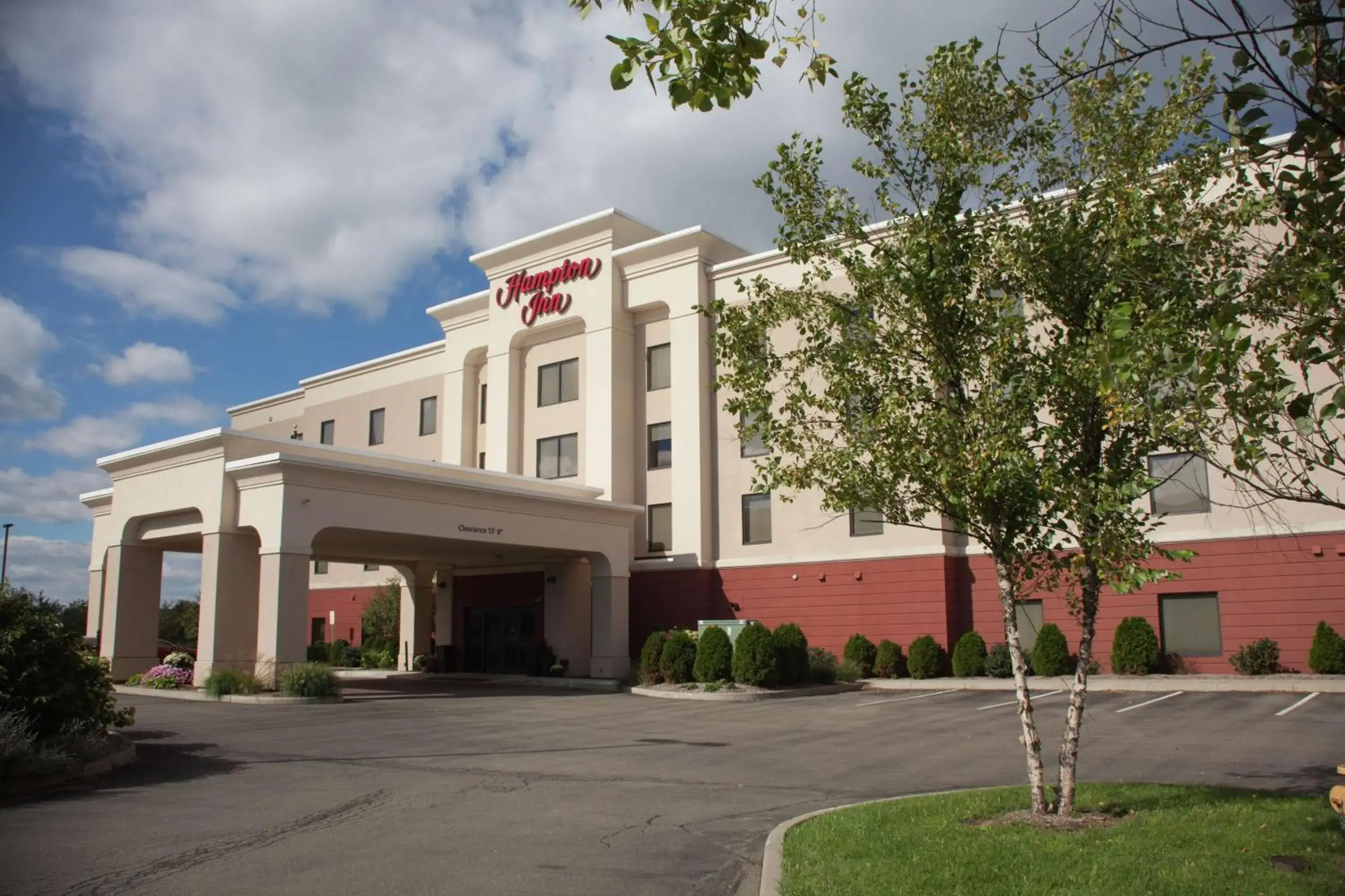 Property building in Hampton Inn Elmira/Horseheads Property building in Hampton Inn Elmira/Horseheads
