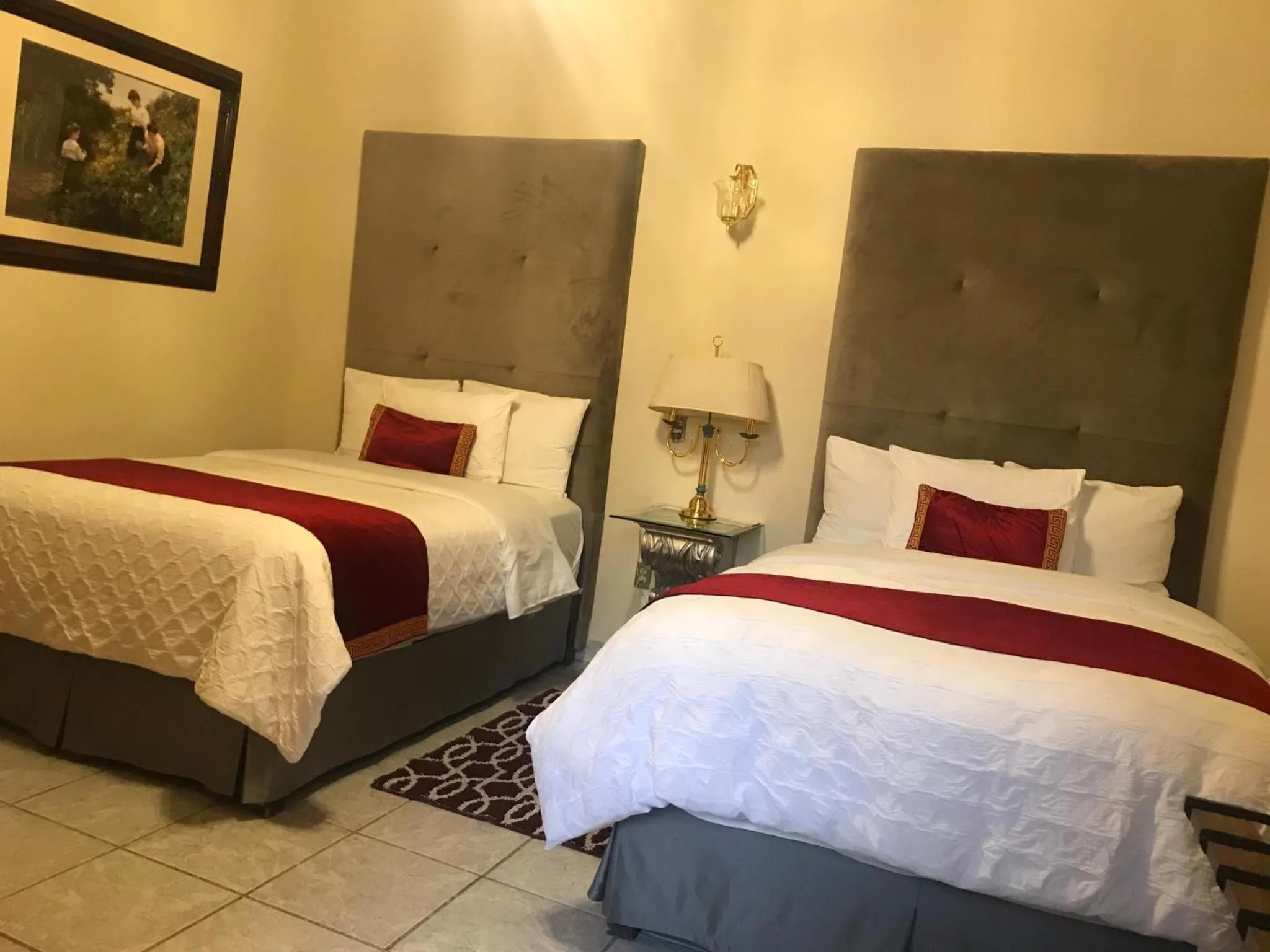 Twin Room with Private Bathroom in Hotel Posada San Miguel