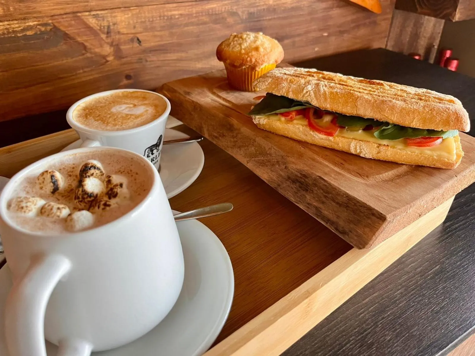 Restaurant/places to eat in Blumen Hotel