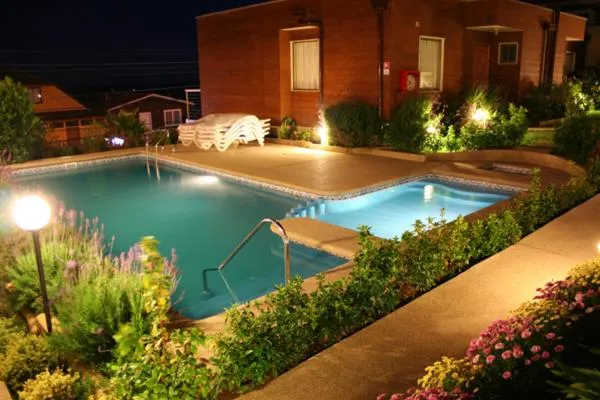 Night in Blumen Hotel