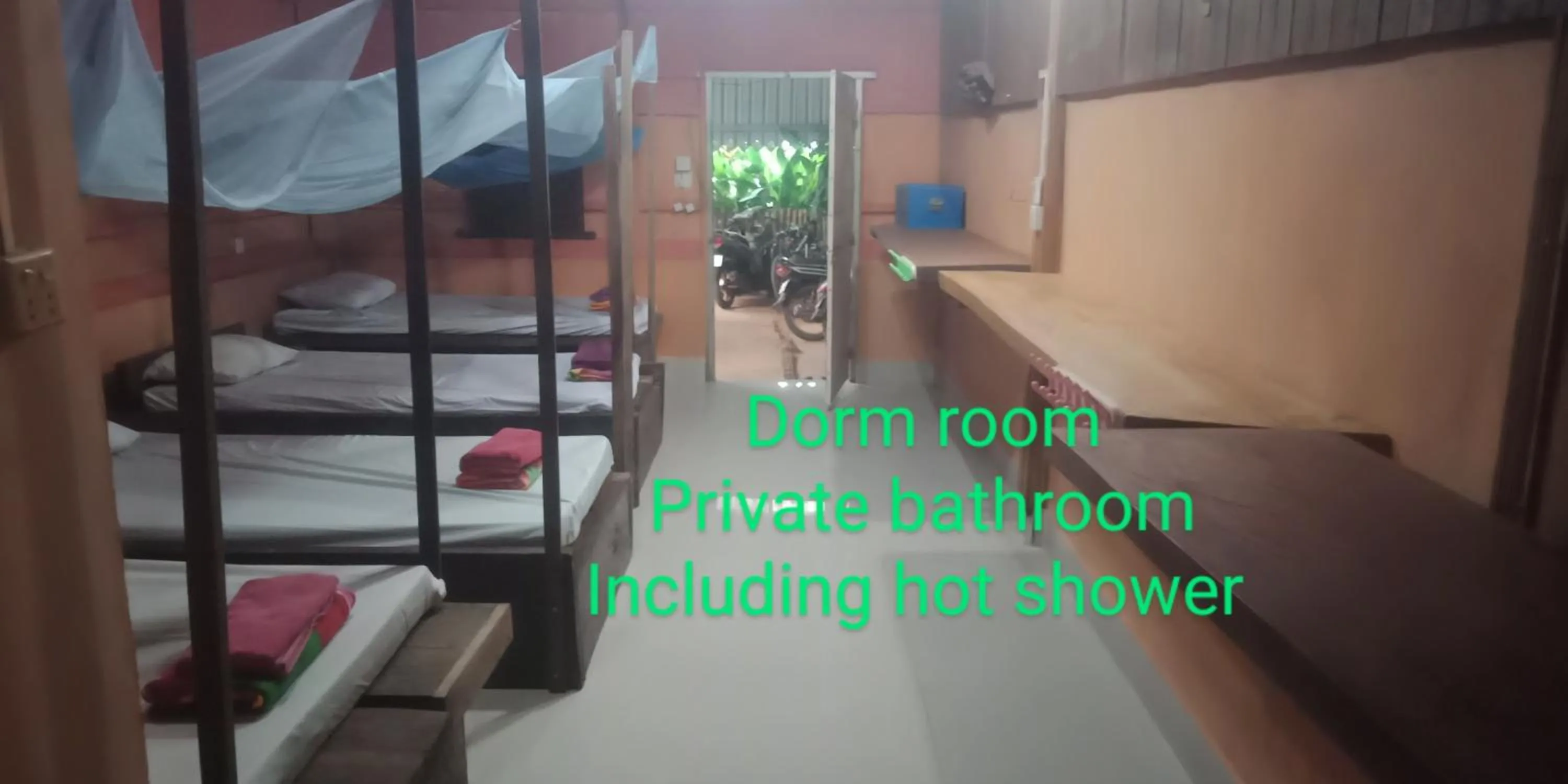 Bed in FamilyHouse & Trekking